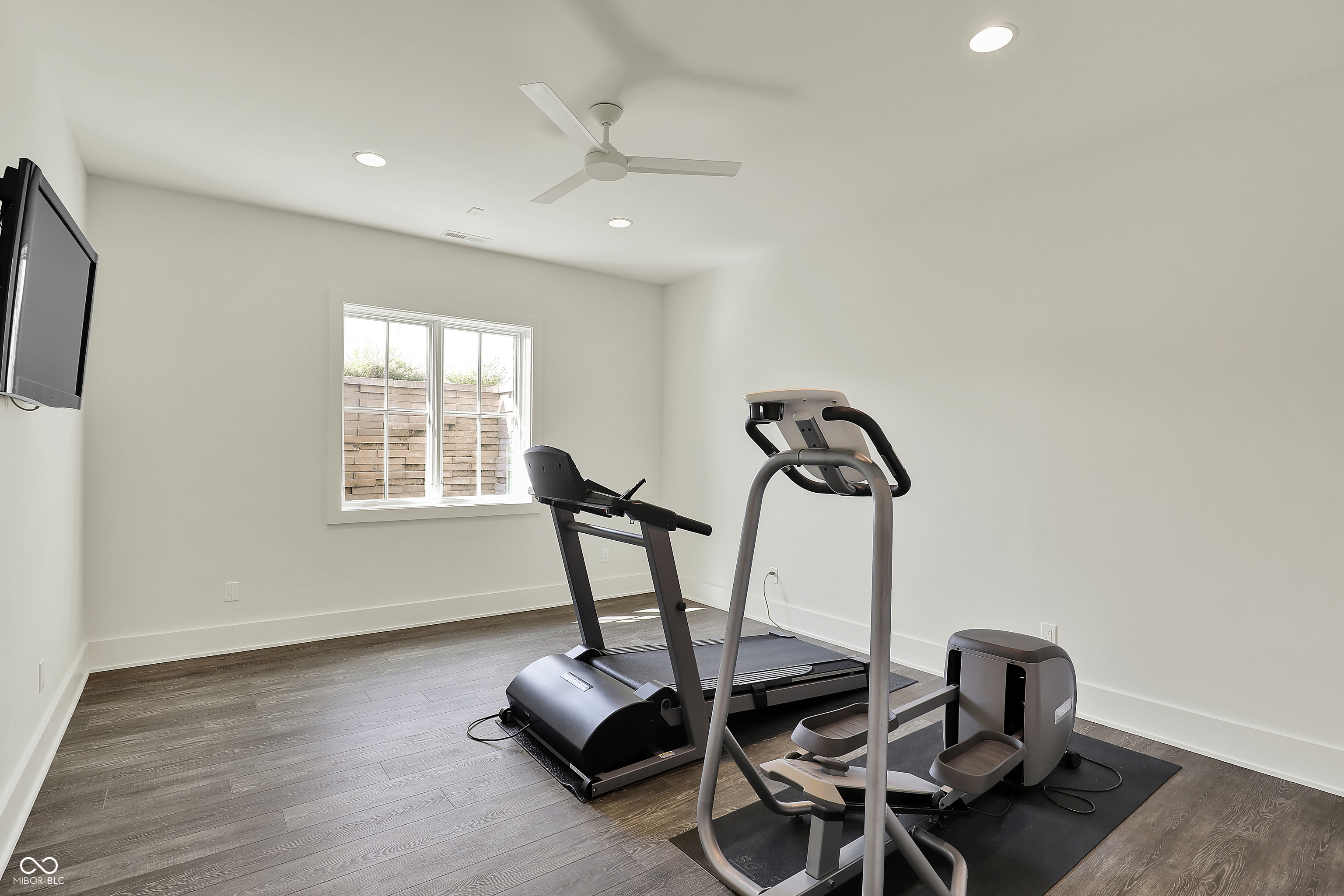 15919 Oak Park
