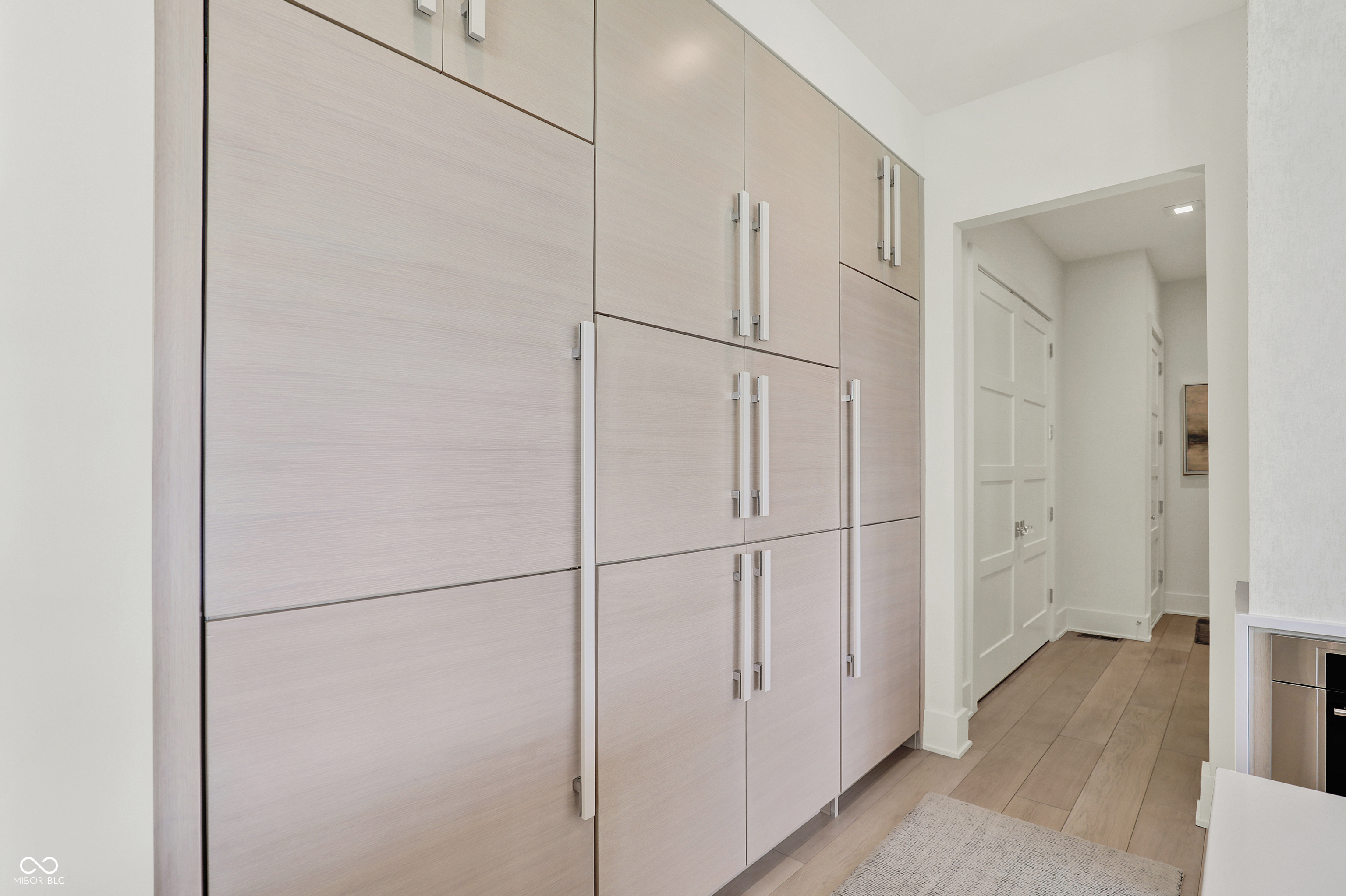 15919 Oak Park