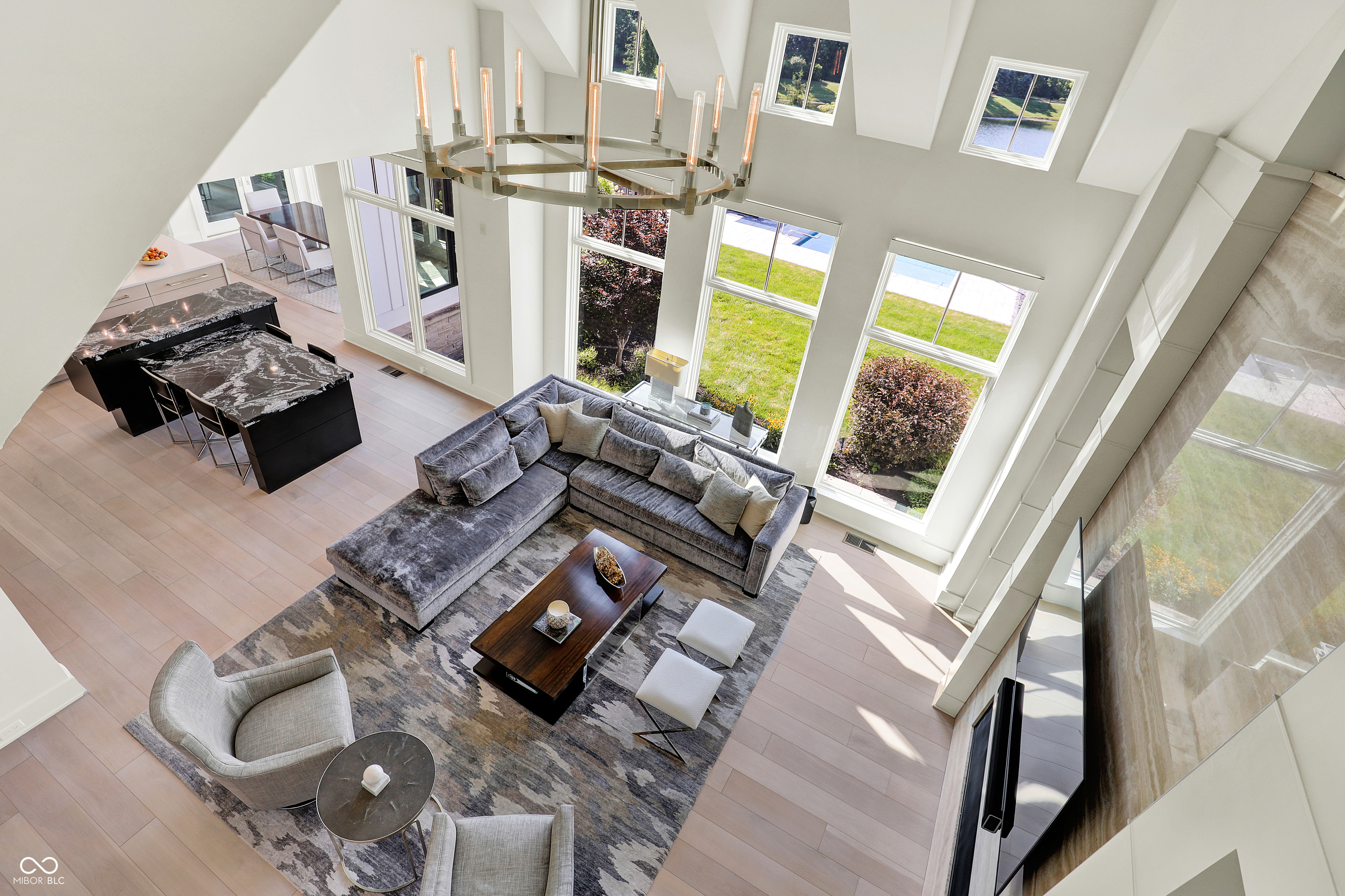 15919 Oak Park