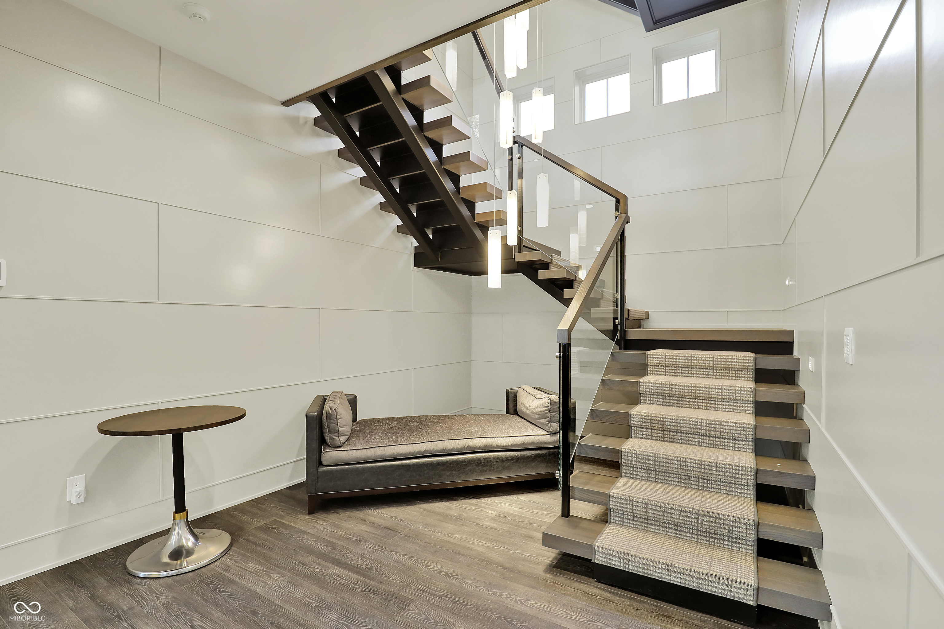 15919 Oak Park