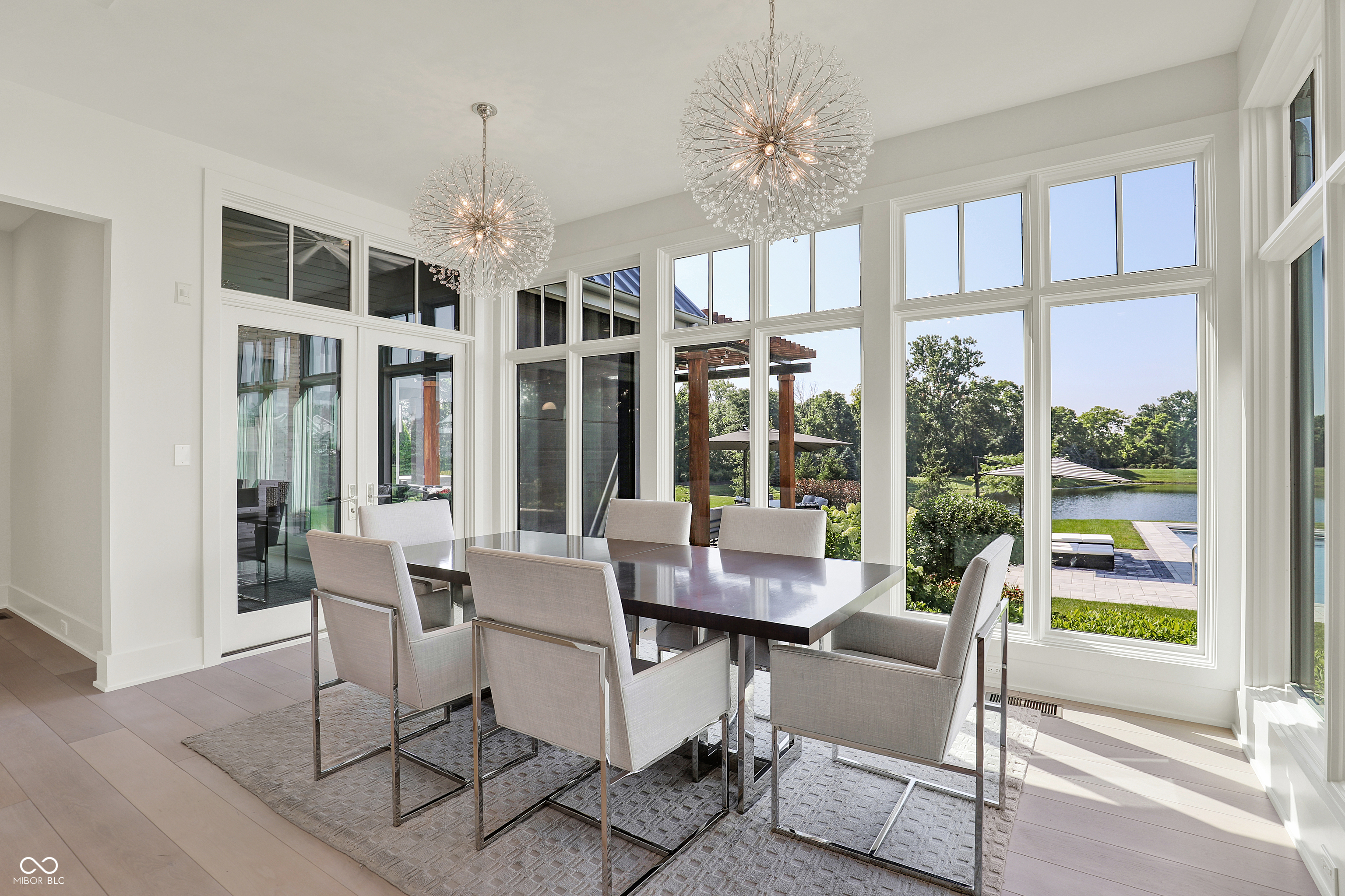15919 Oak Park