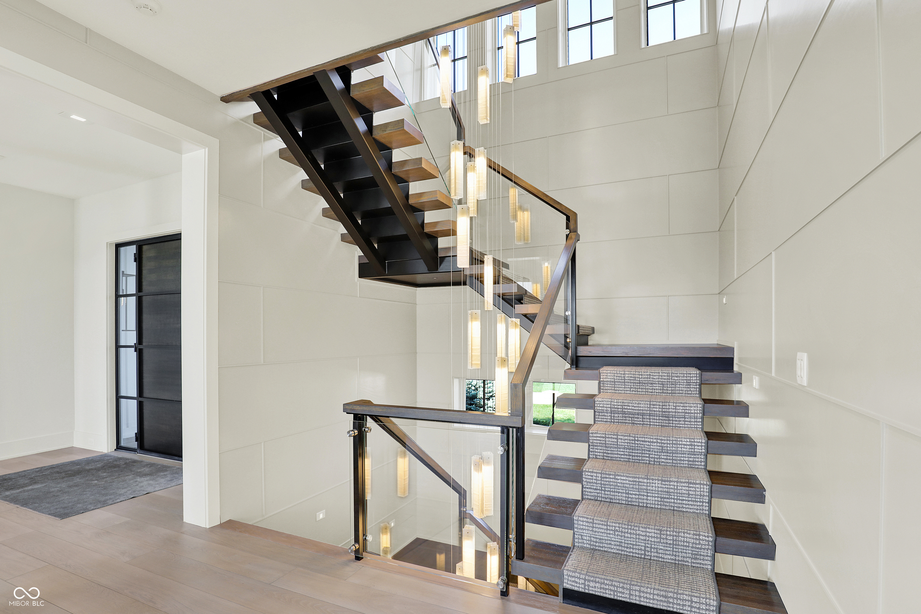 15919 Oak Park