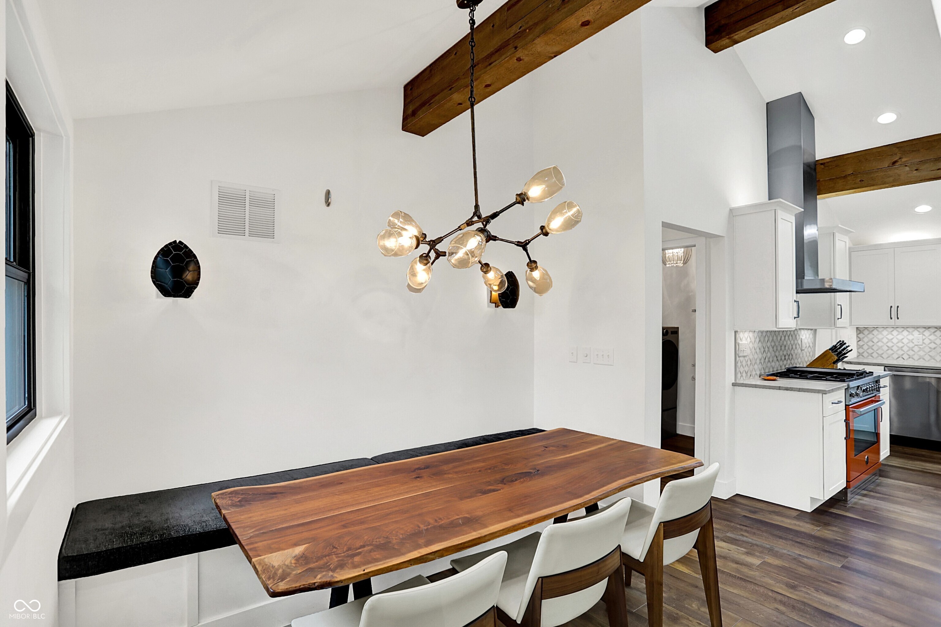 140 Carmelview Drive