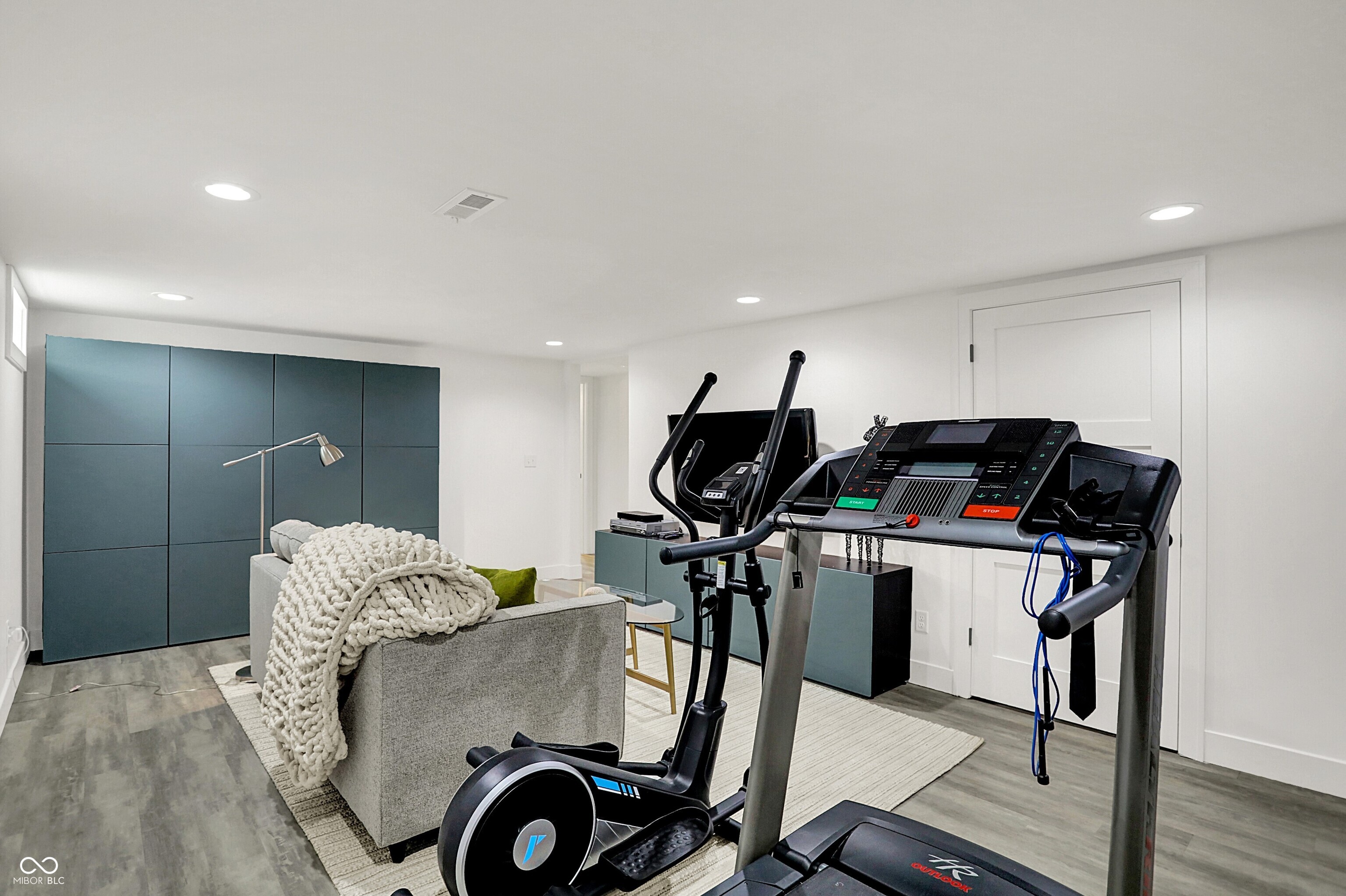 140 Carmelview Drive