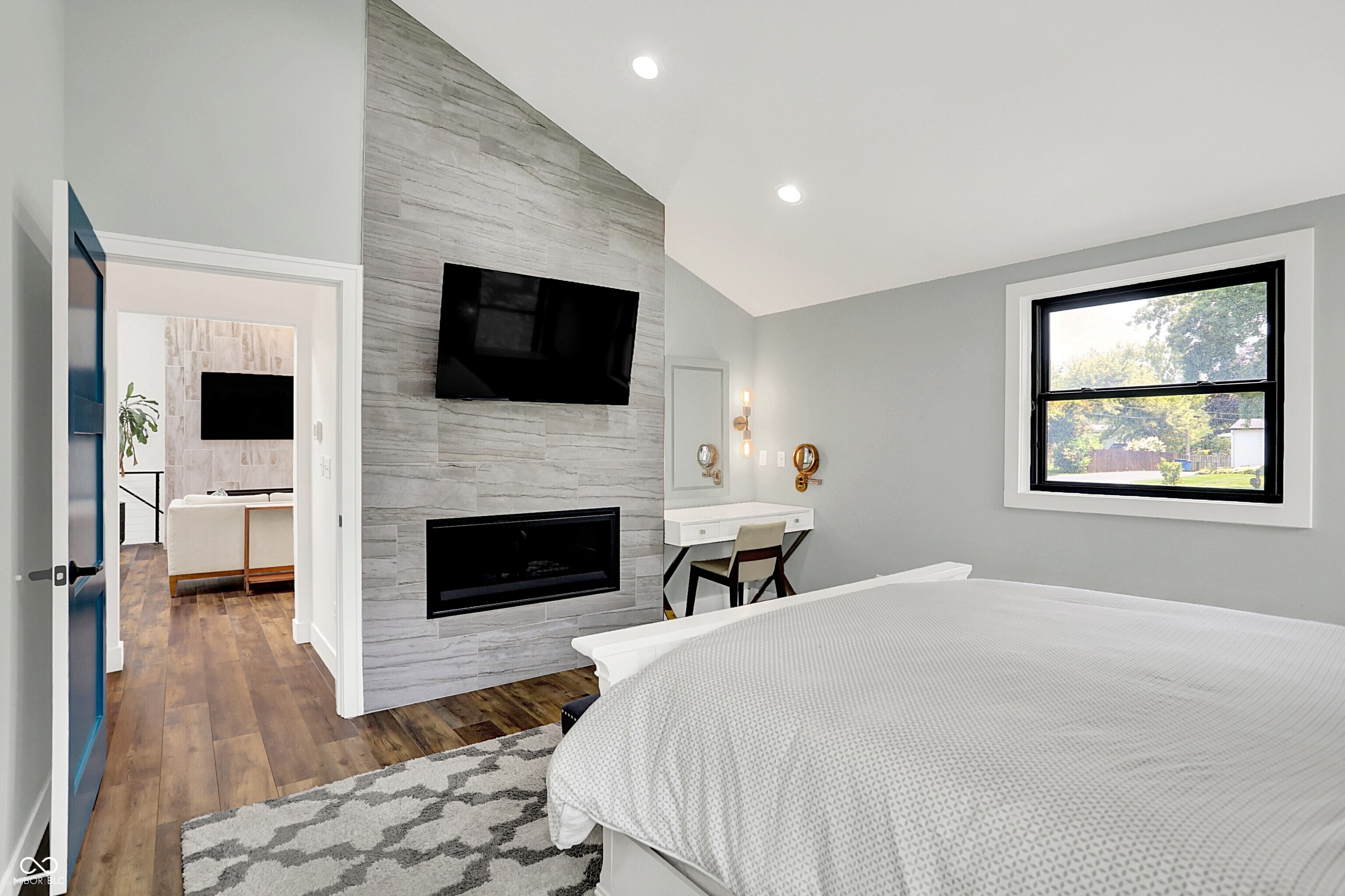 140 Carmelview Drive