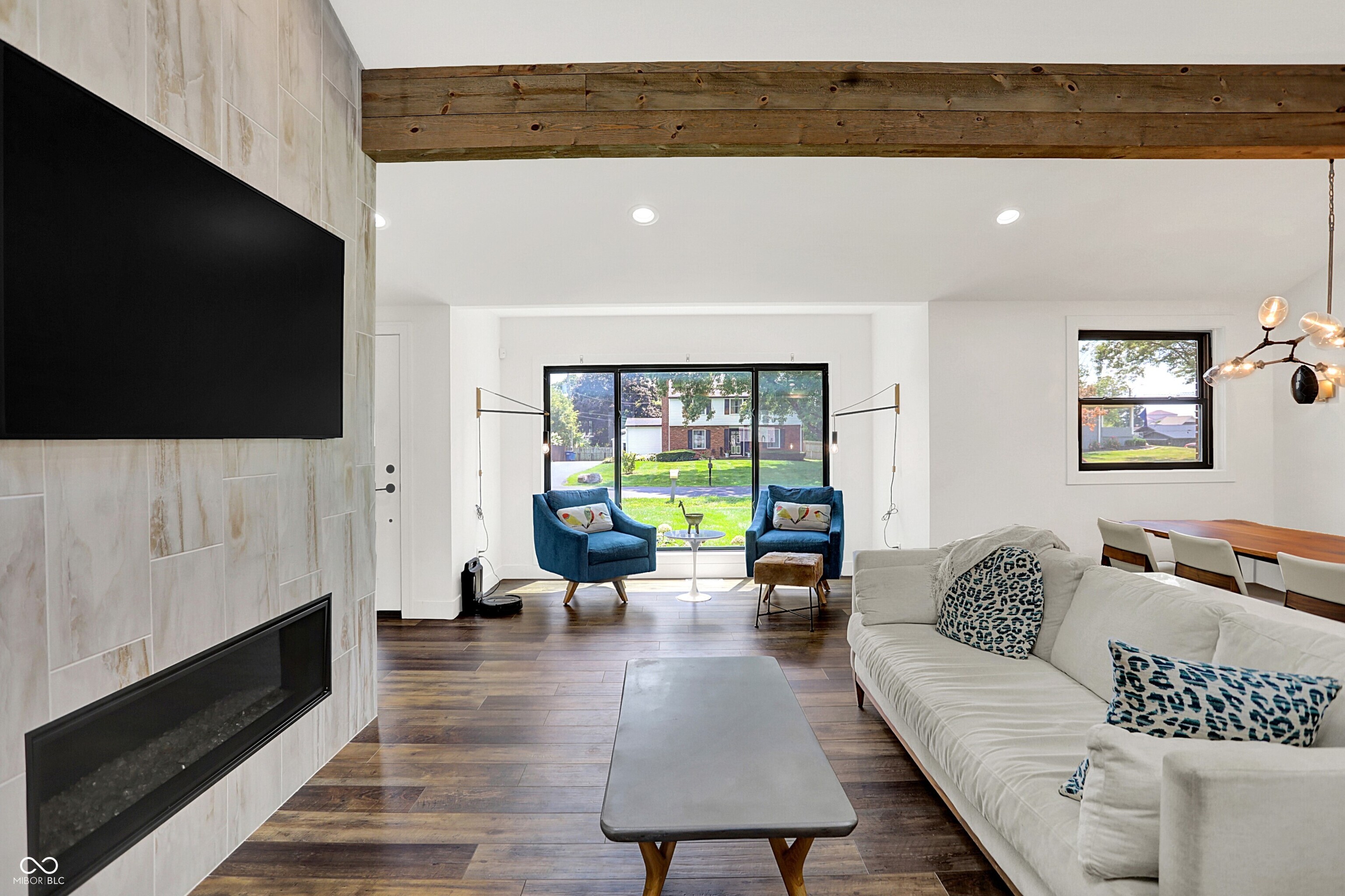 140 Carmelview Drive