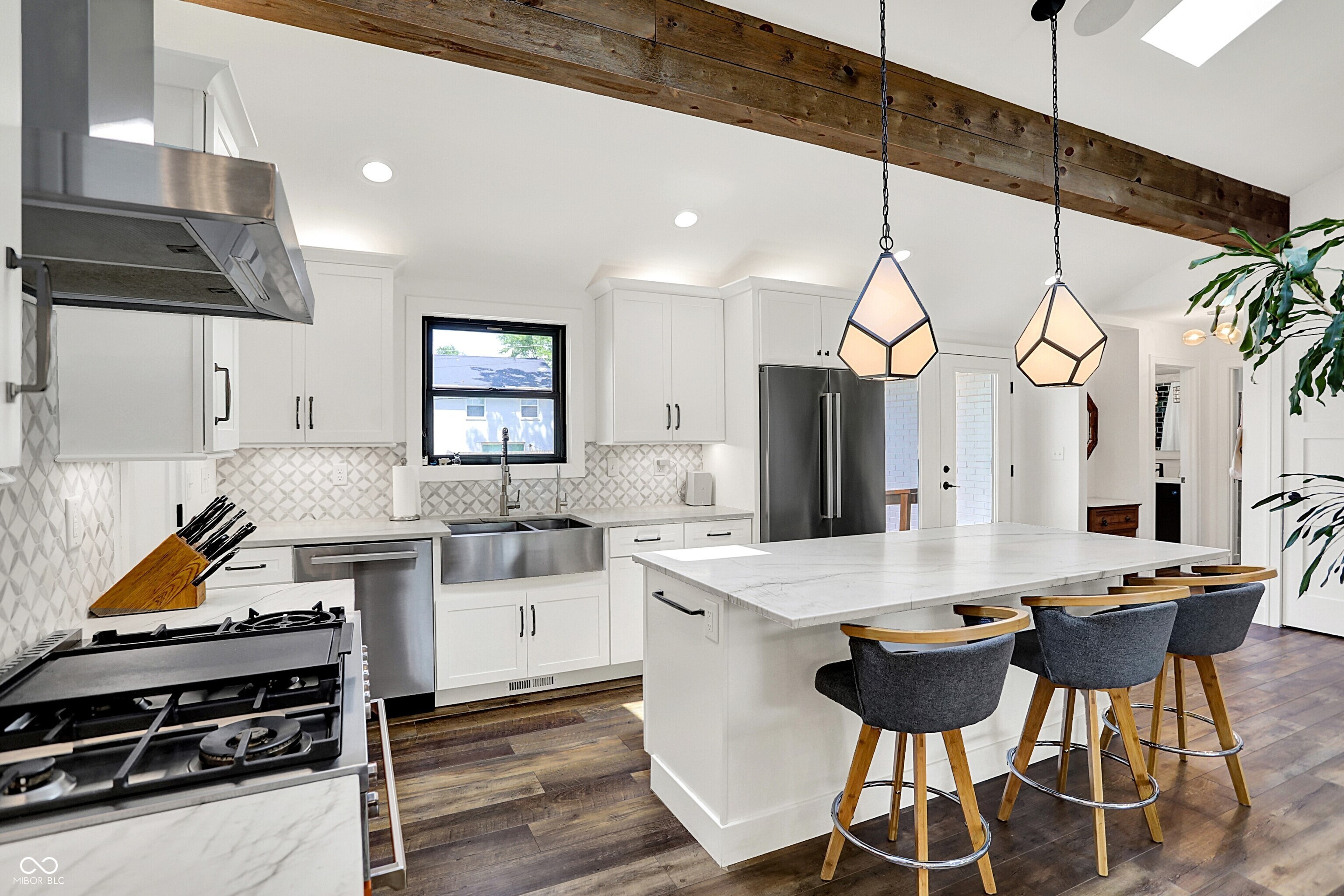 140 Carmelview Drive