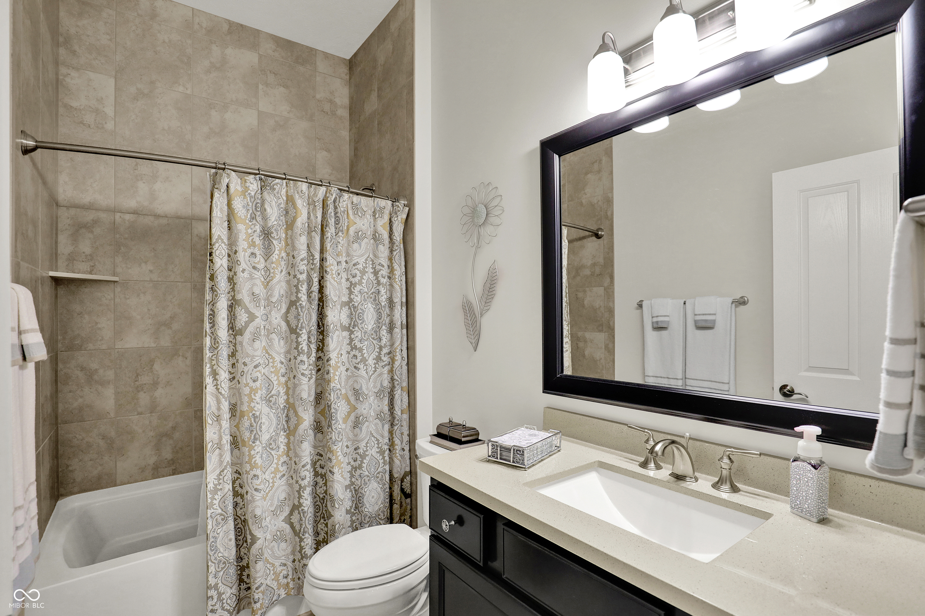15689 Bethpage Trail