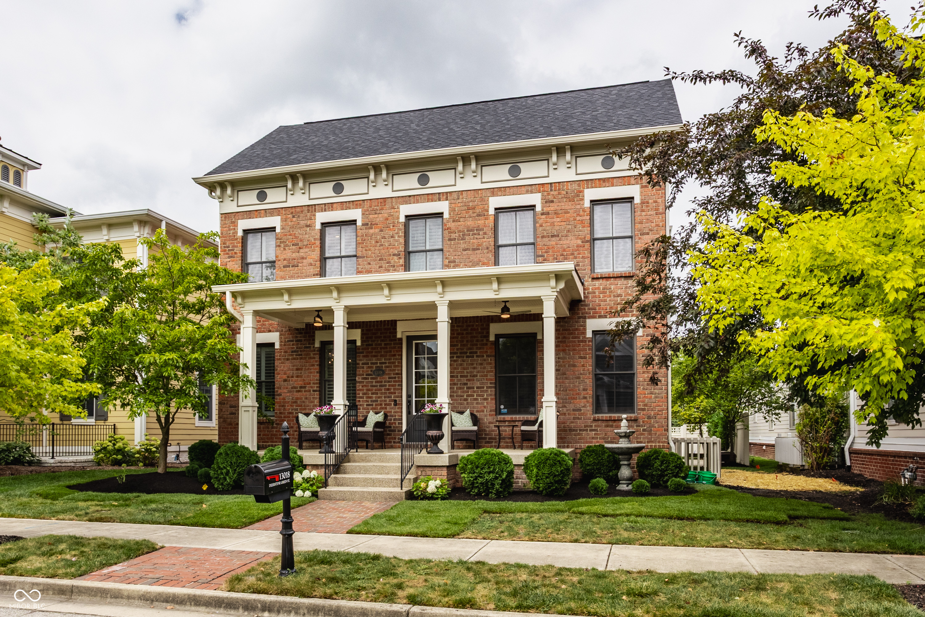 13018 Deerstyne Green Street