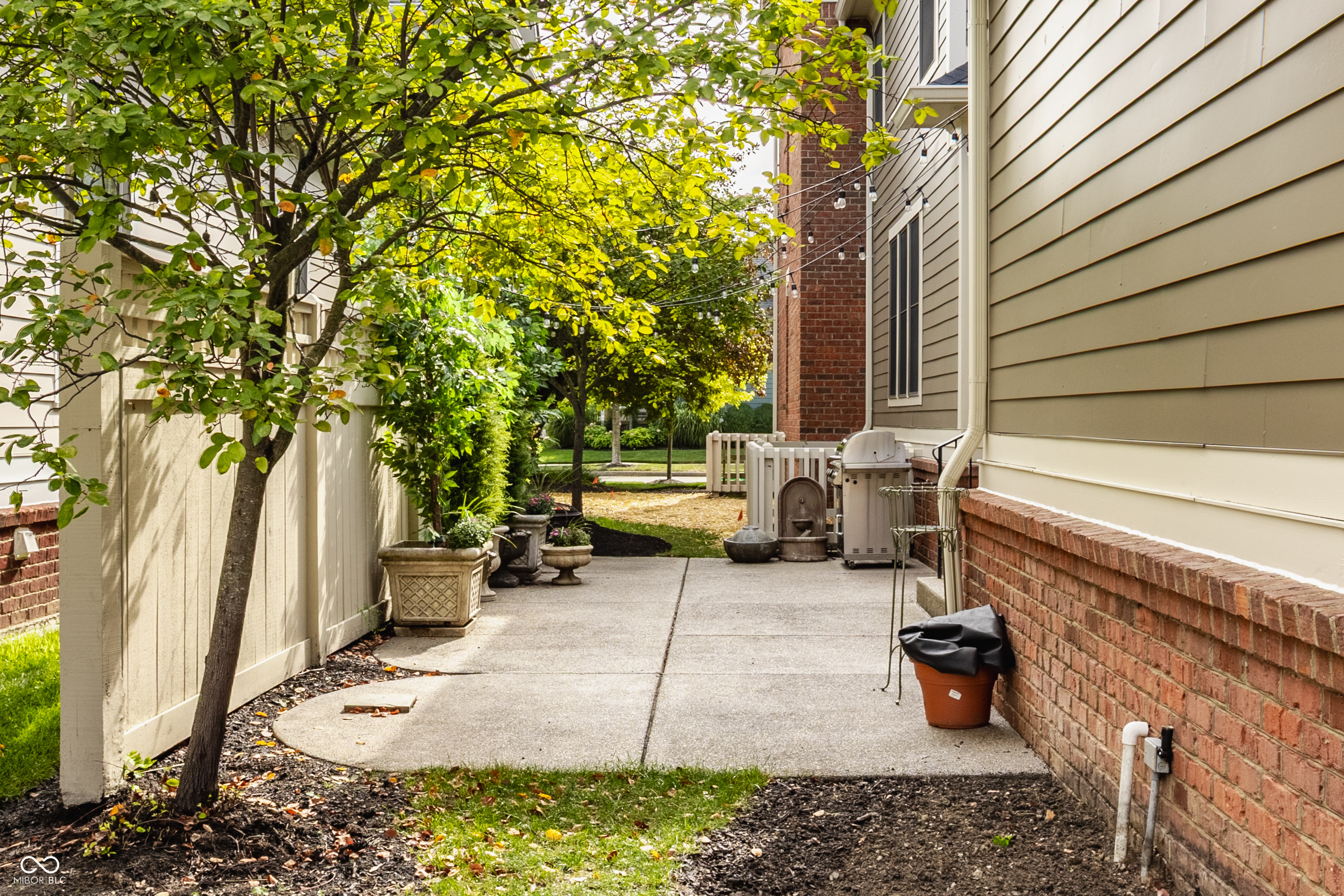 13018 Deerstyne Green Street