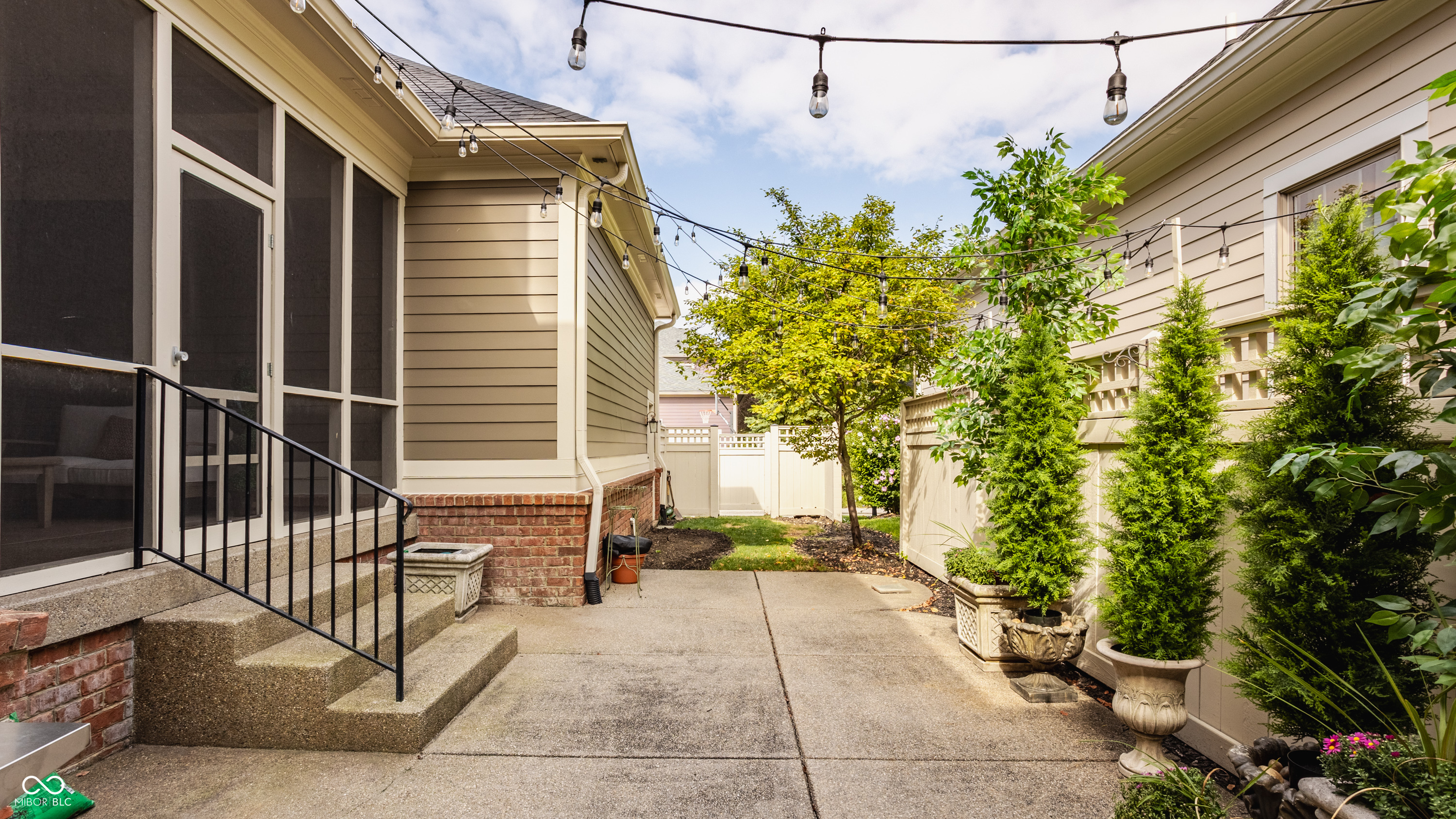 13018 Deerstyne Green Street