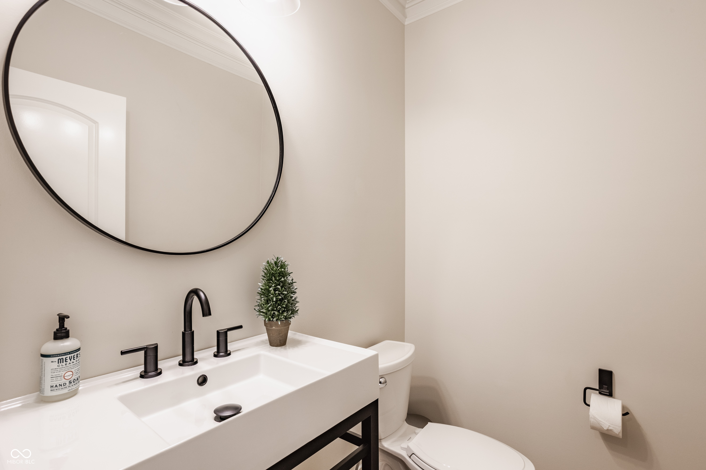 13018 Deerstyne Green Street