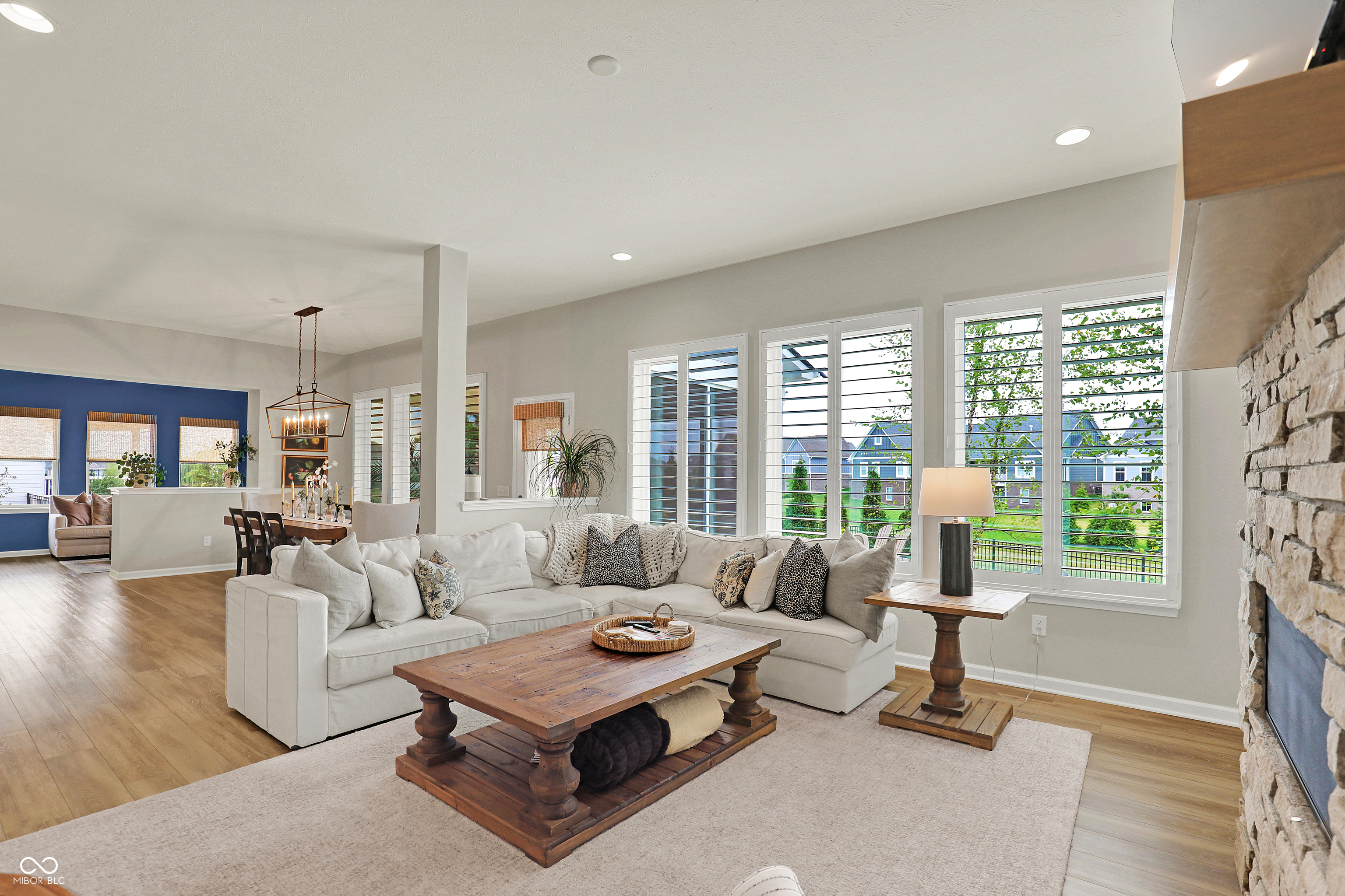 18426 Edinbrook Lane