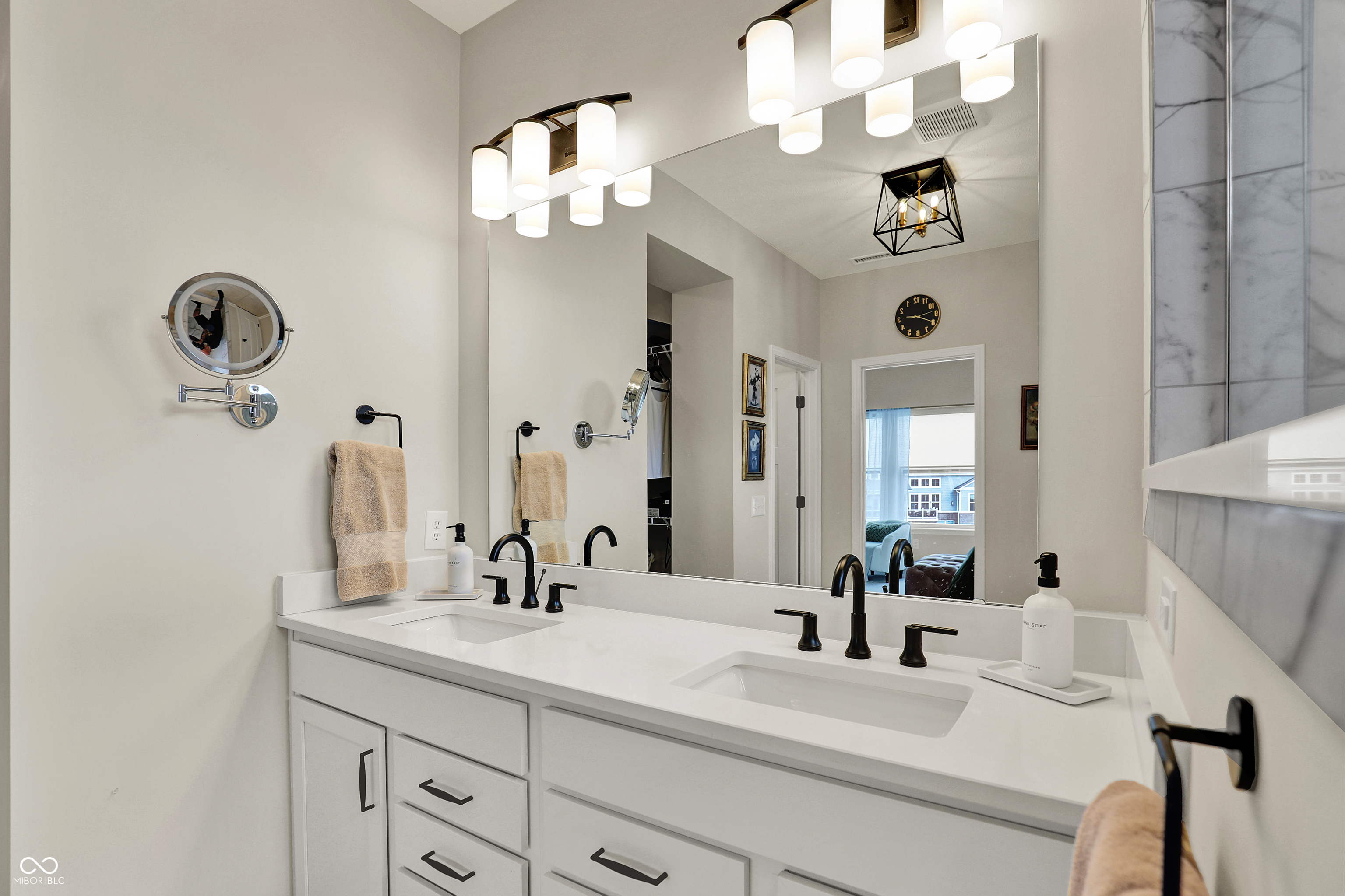 18426 Edinbrook Lane