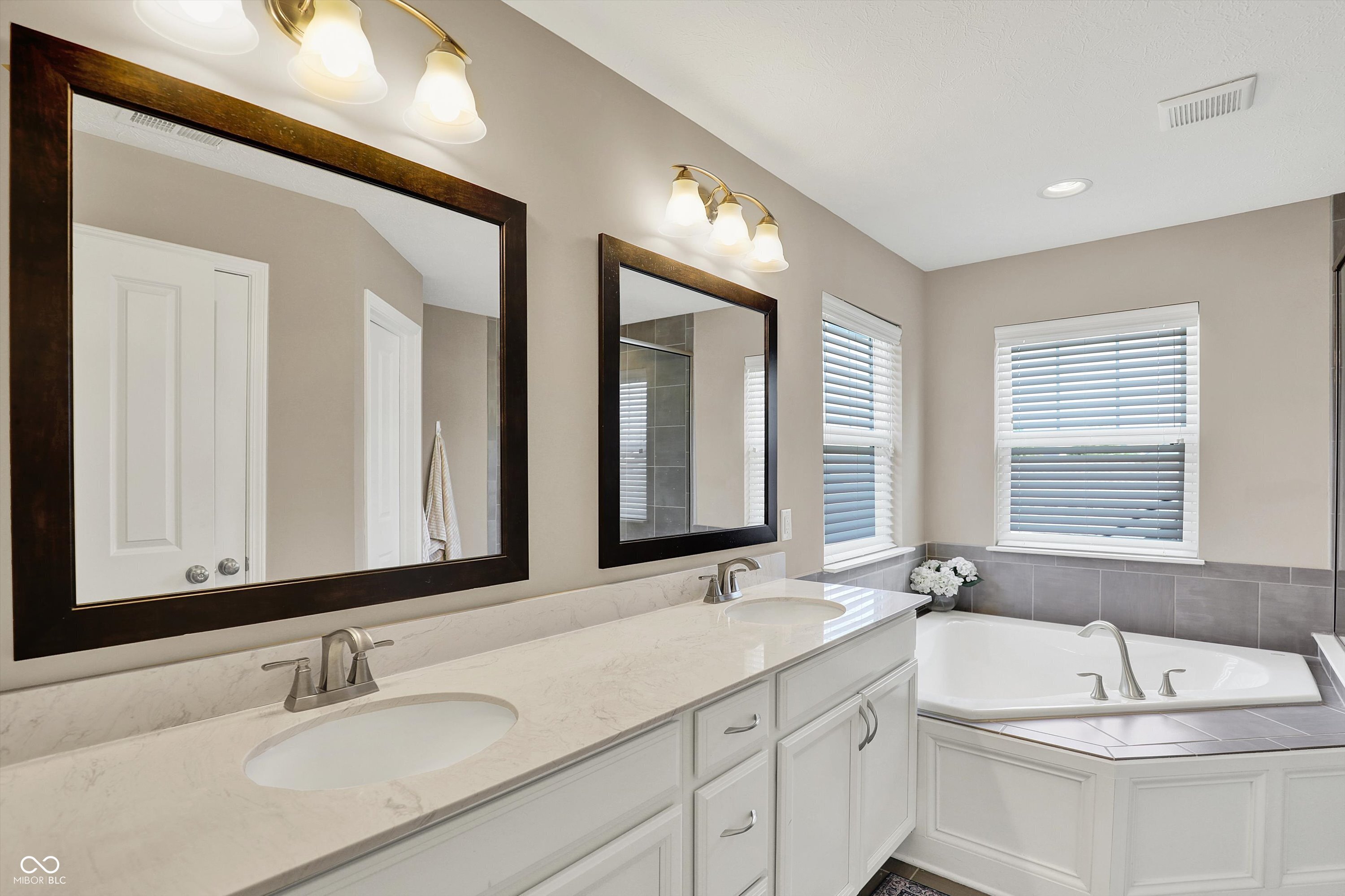 15047 Carrick Road