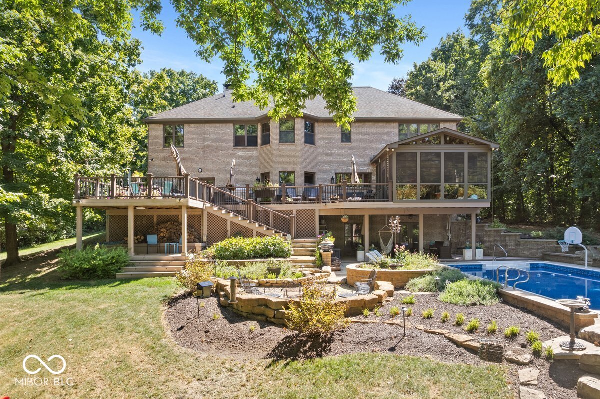 11353 Geist Bay Court