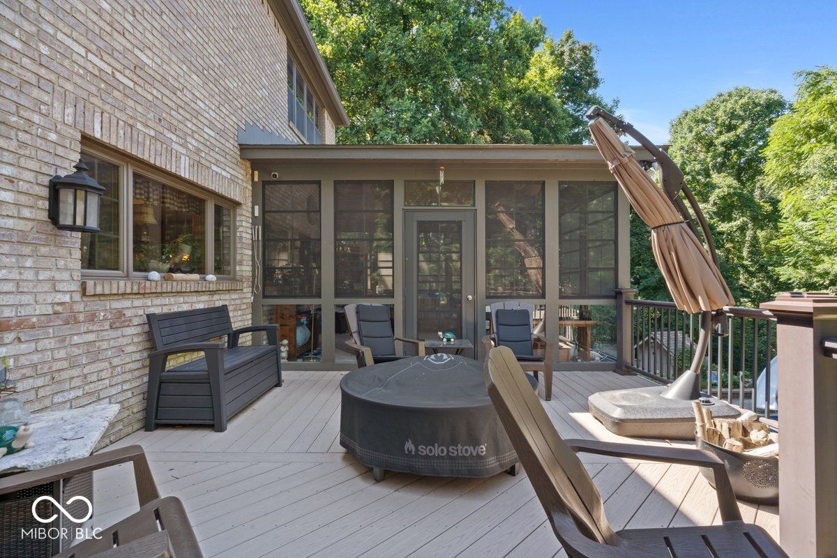 11353 Geist Bay Court