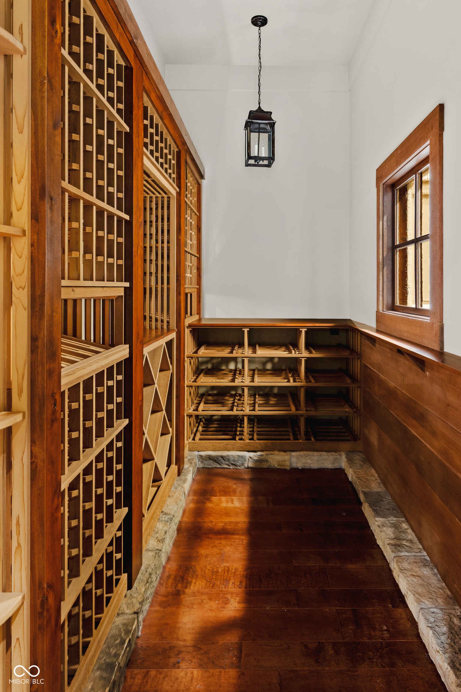 1236 Emerald Viking Court