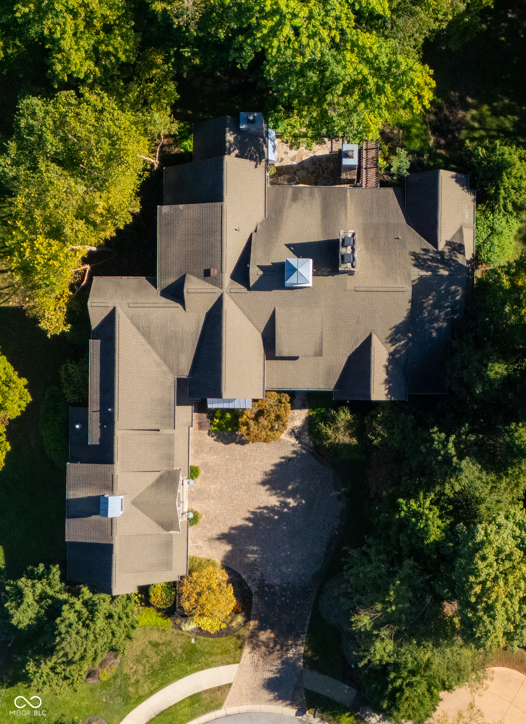 1236 Emerald Viking Court