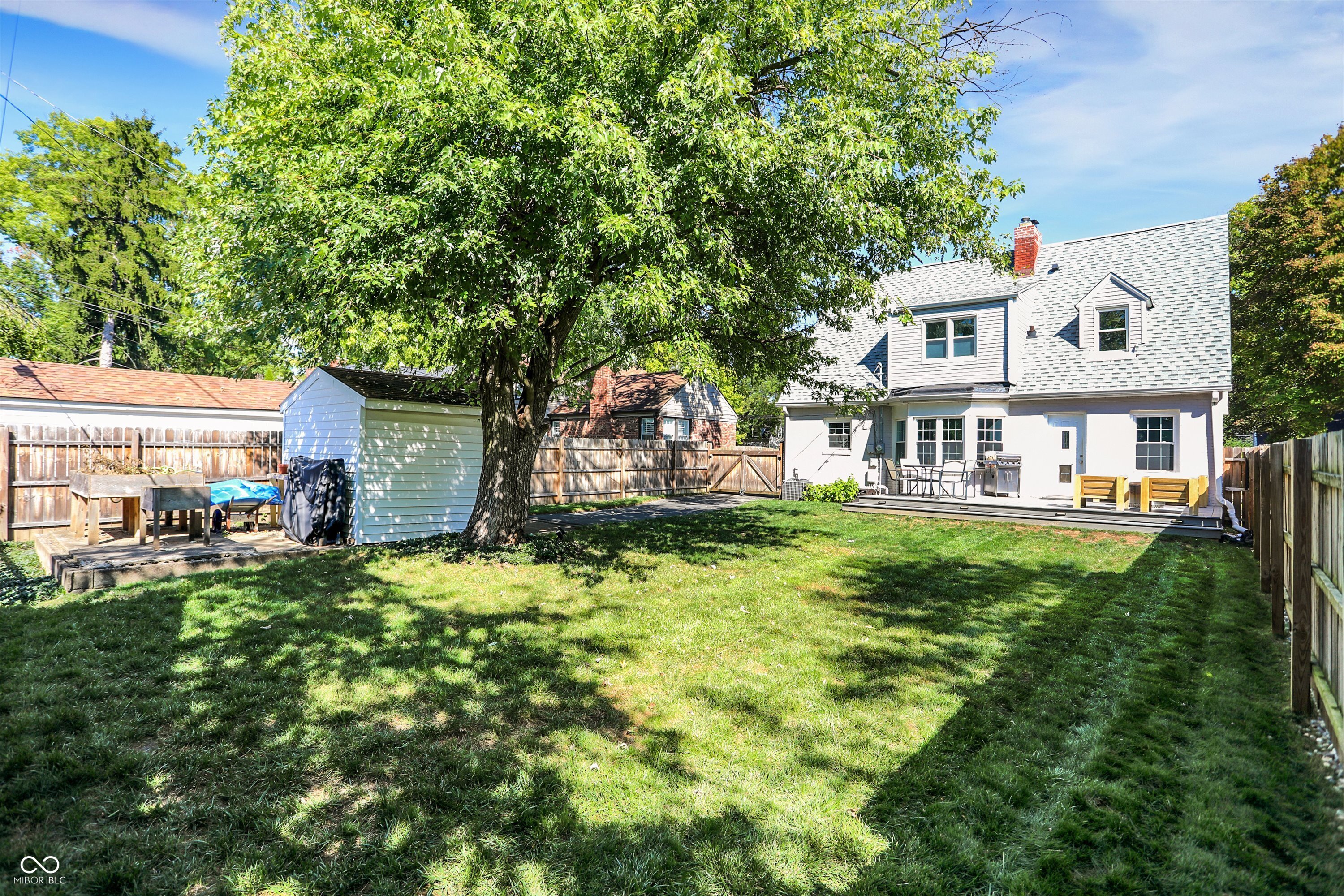 5300 Boulevard Place