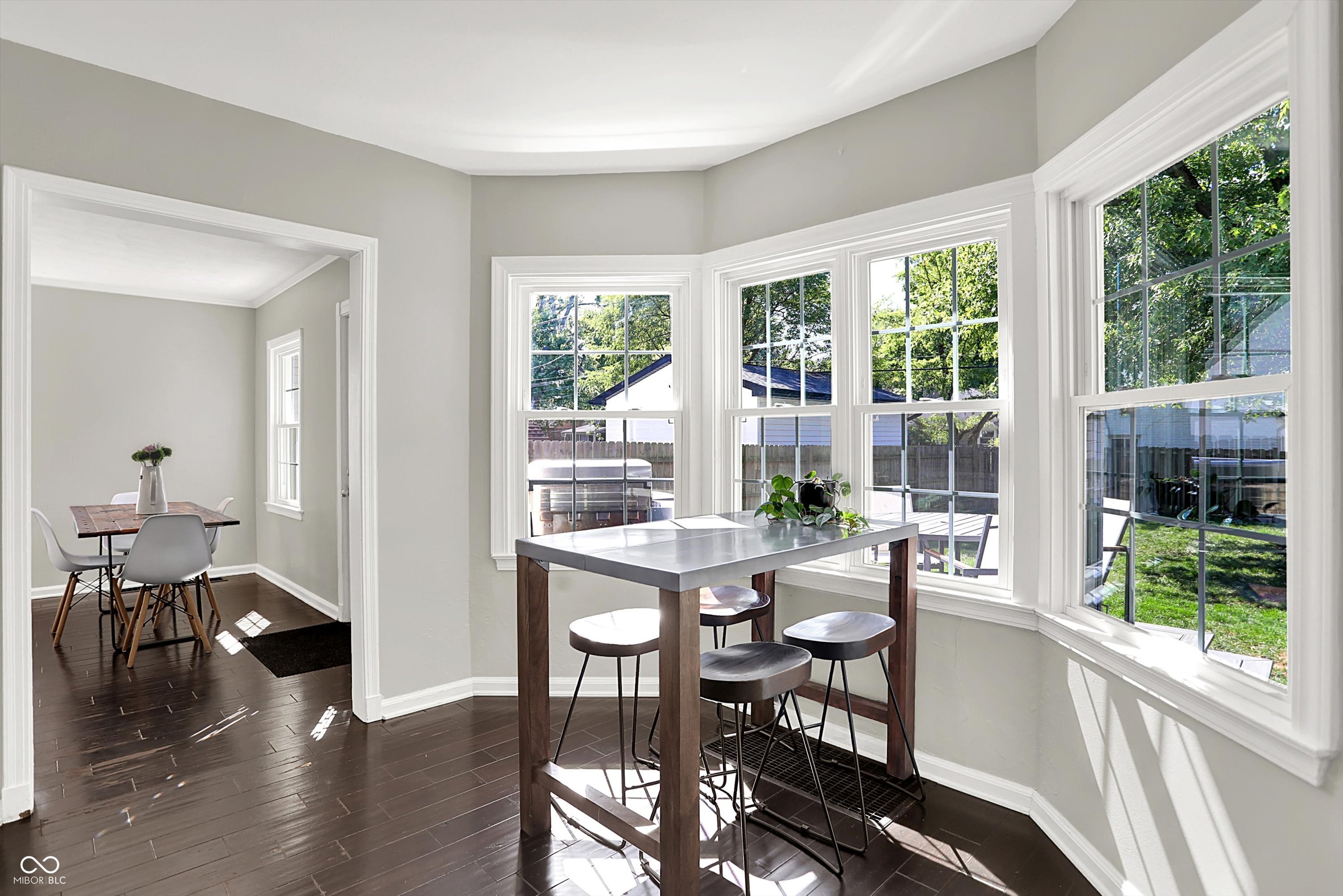 5300 Boulevard Place