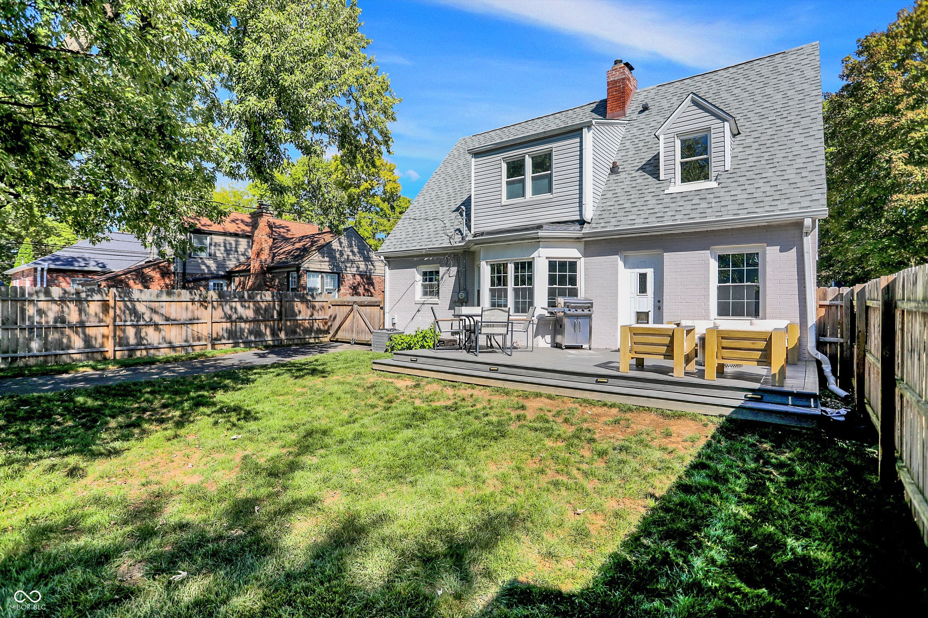 5300 Boulevard Place