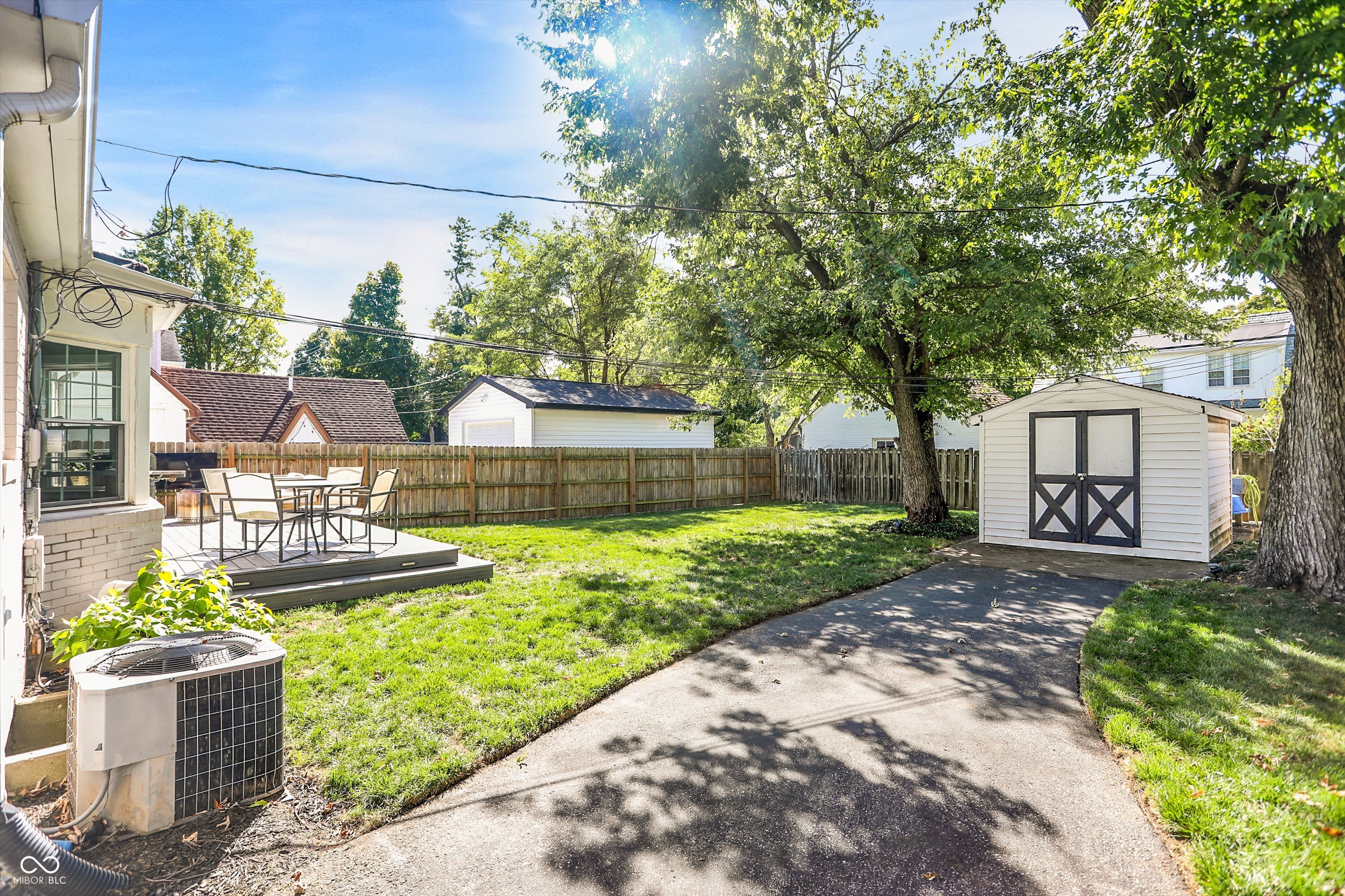 5300 Boulevard Place