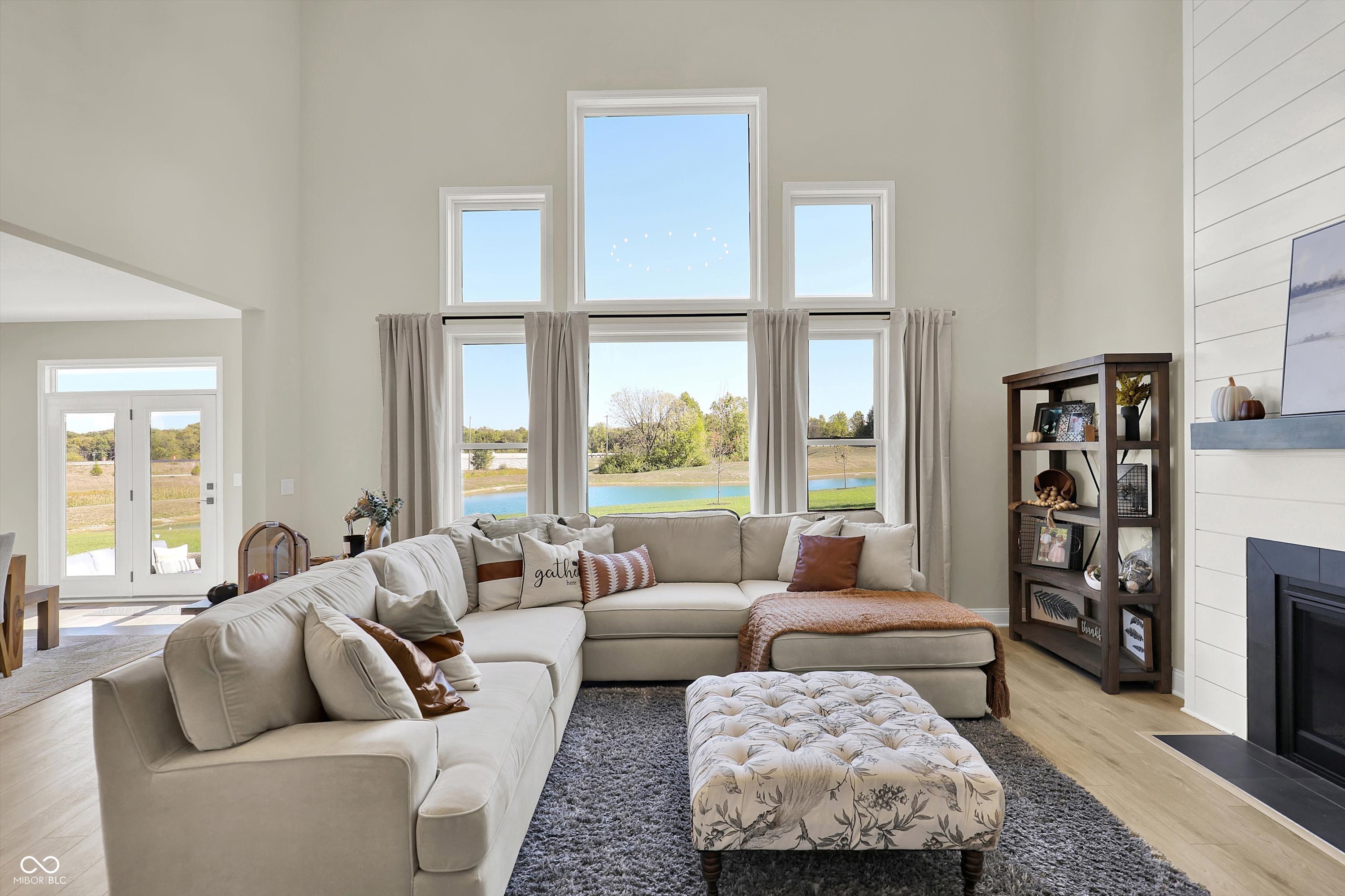 1560 Old Hickory Lane