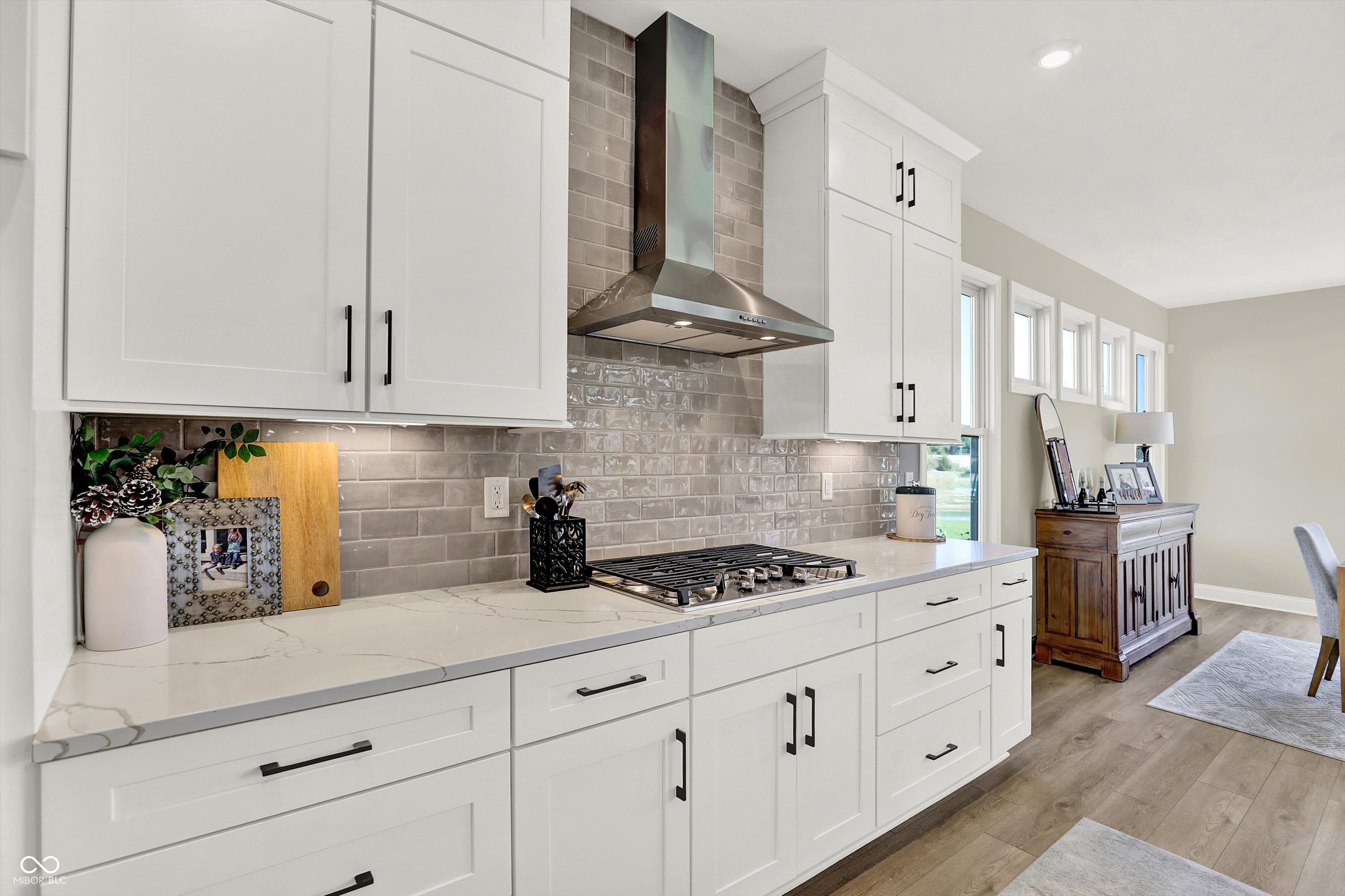 1560 Old Hickory Lane