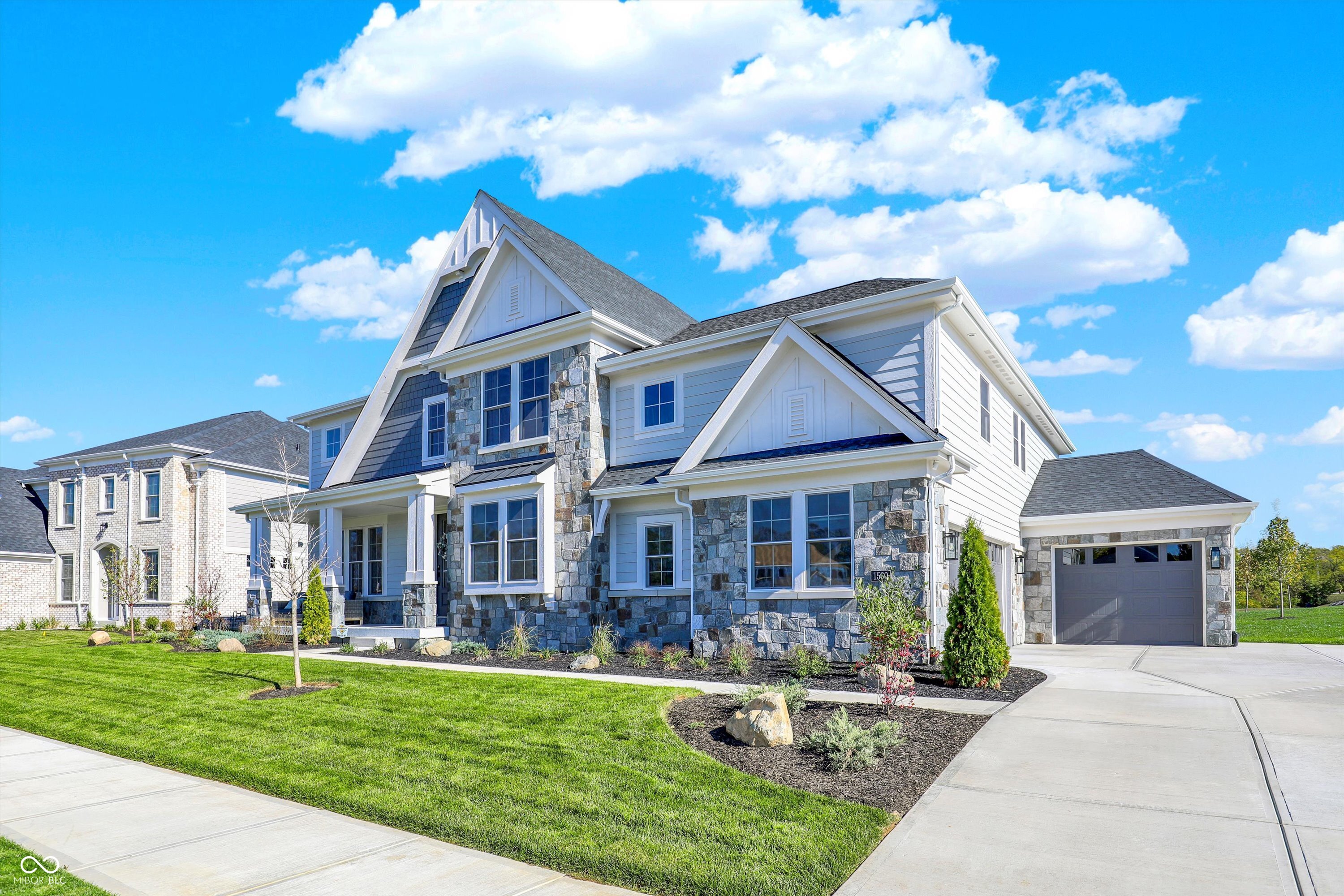 1560 Old Hickory Lane