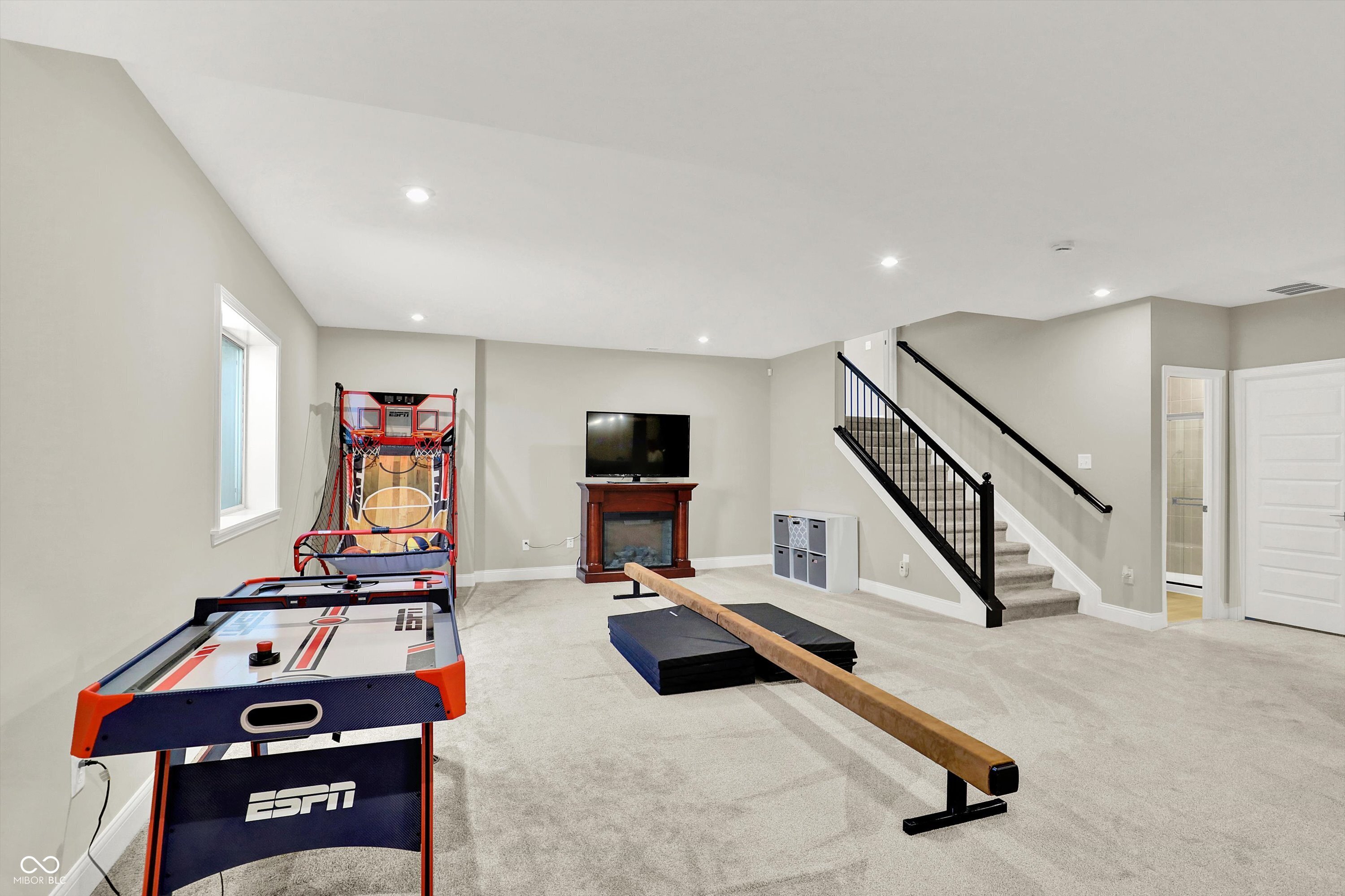 1560 Old Hickory Lane