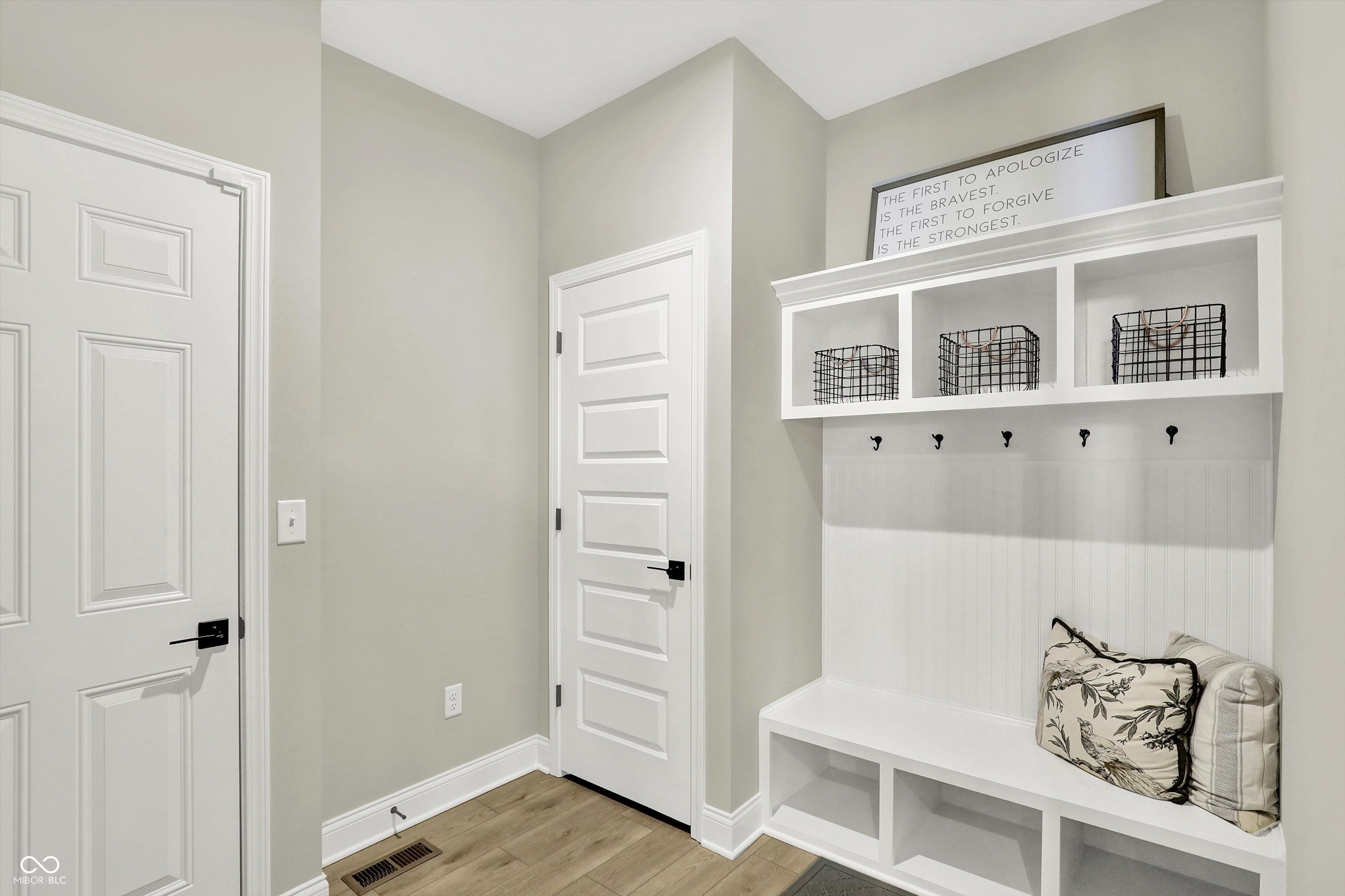 1560 Old Hickory Lane