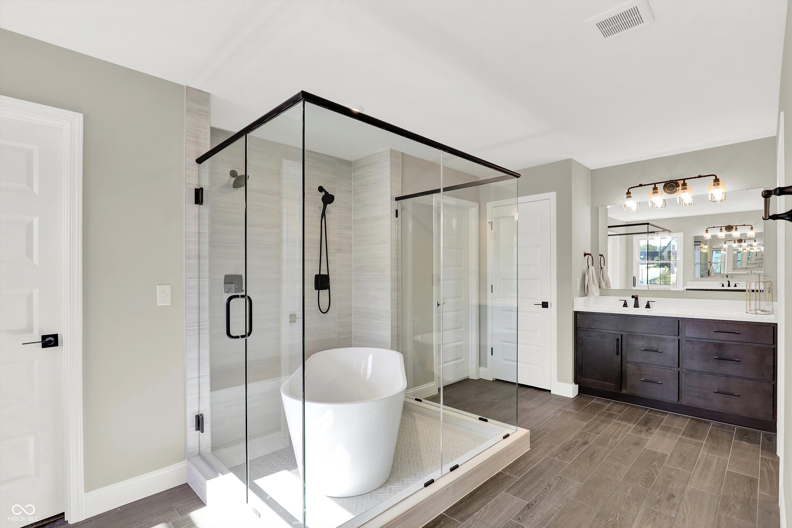 1560 Old Hickory Lane