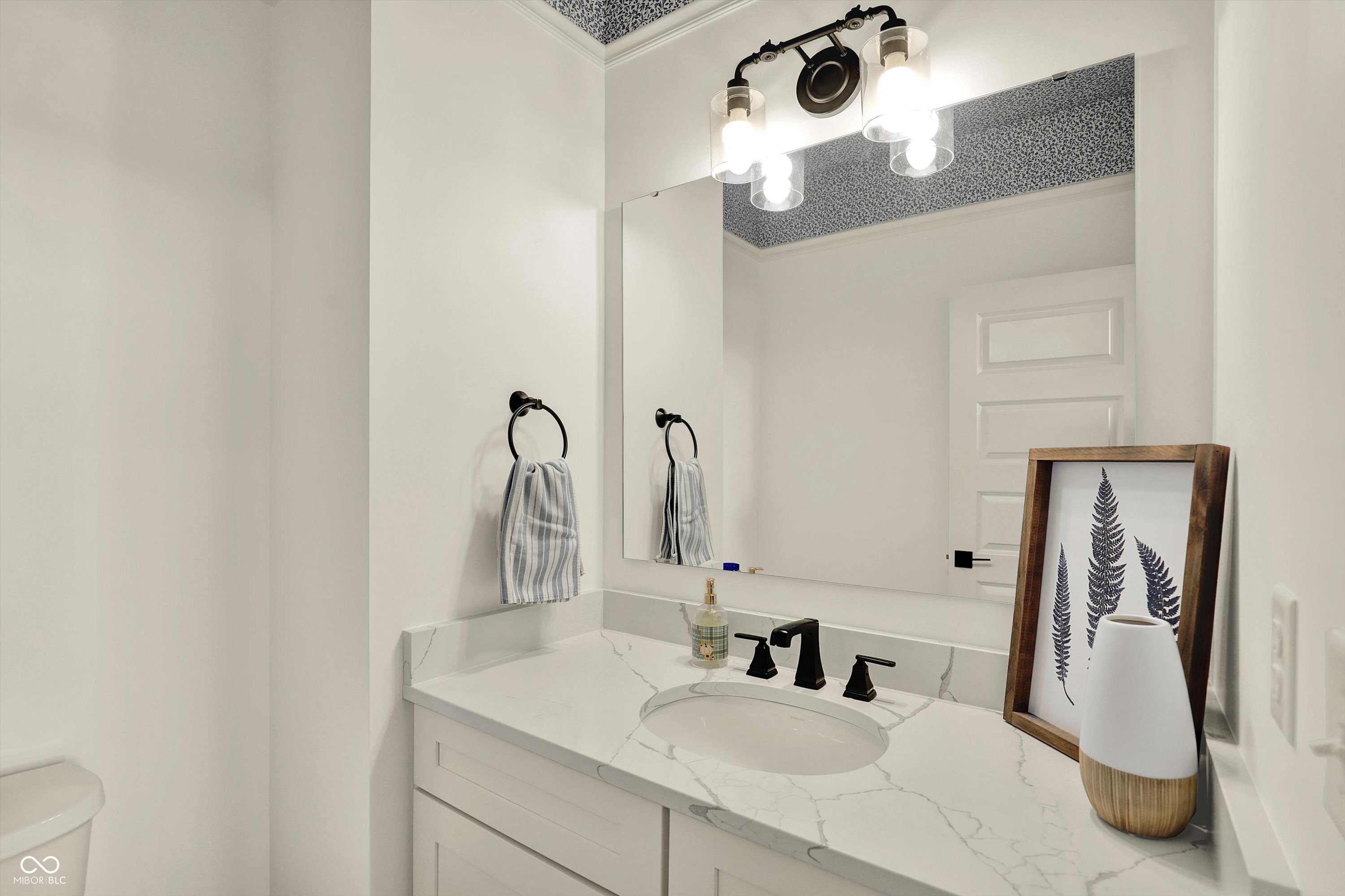 1560 Old Hickory Lane