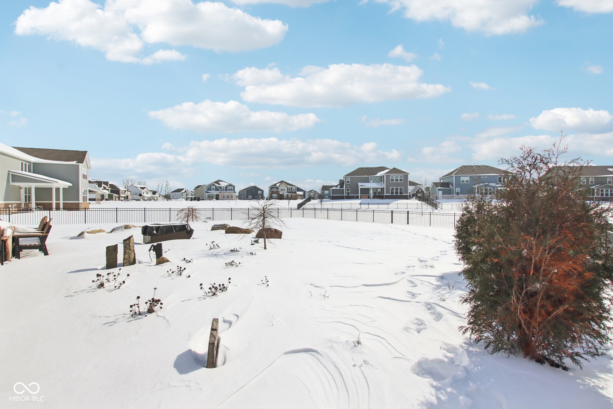 325 Middleton Circle