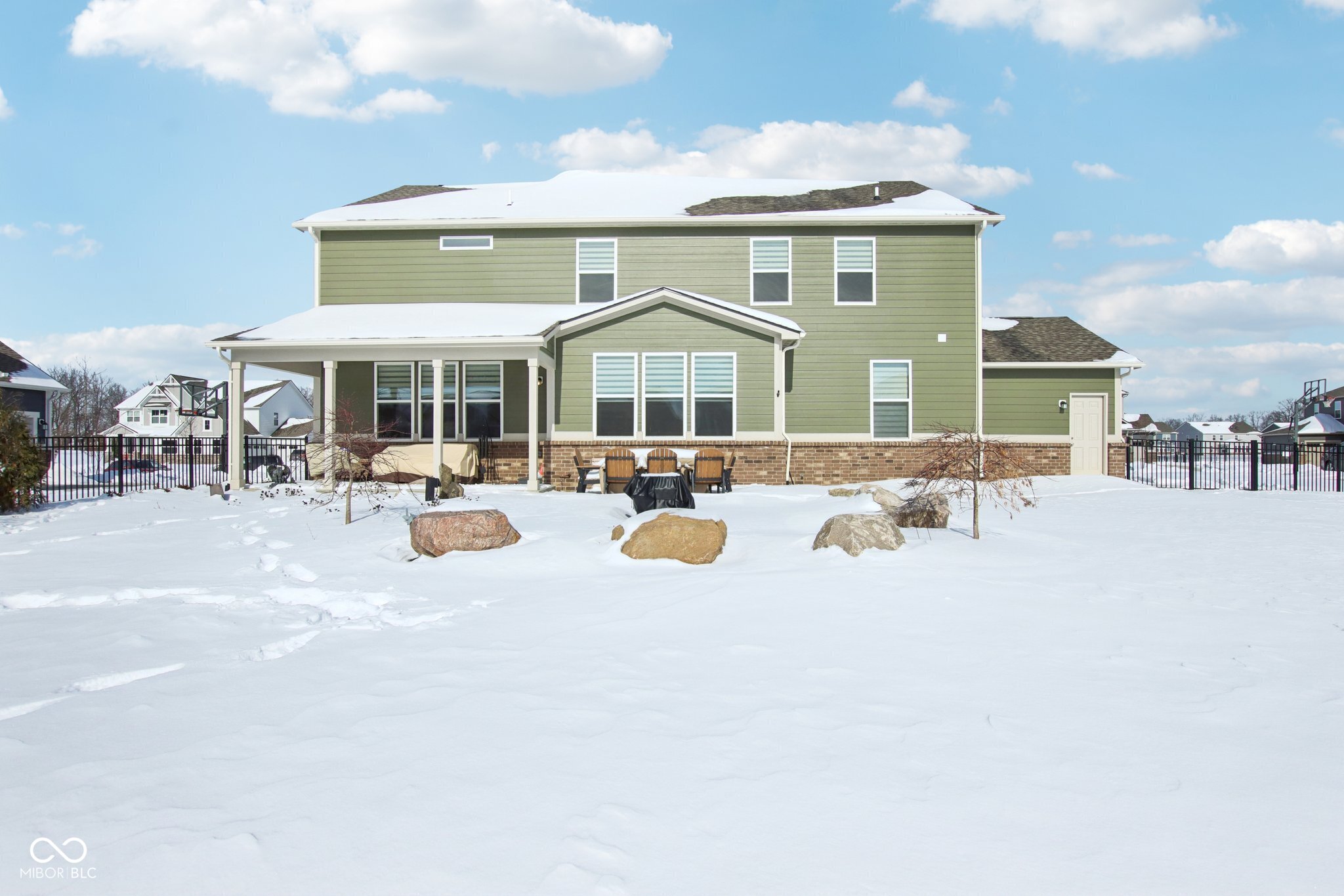 325 Middleton Circle