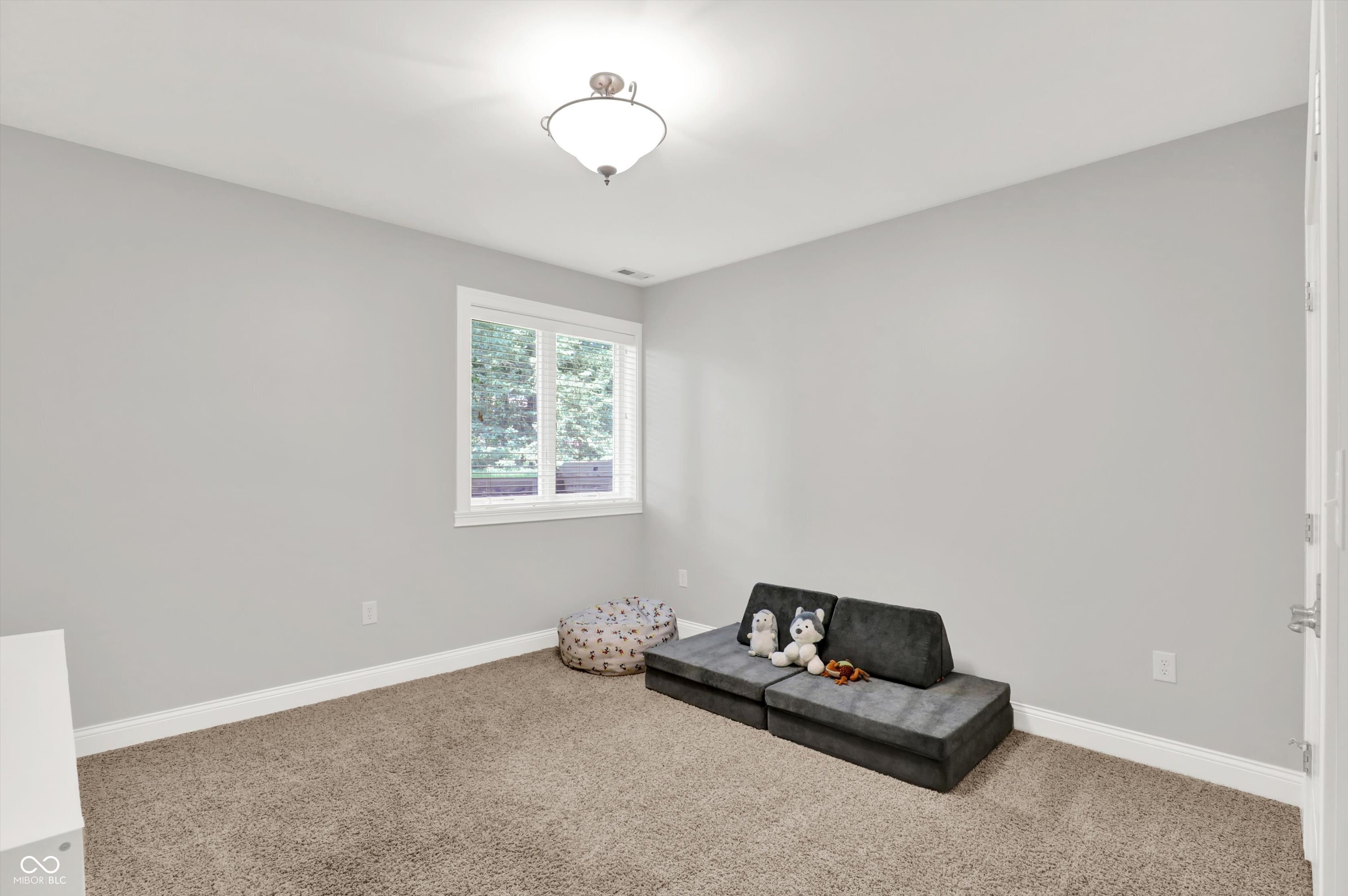 15726 Bethpage Trail