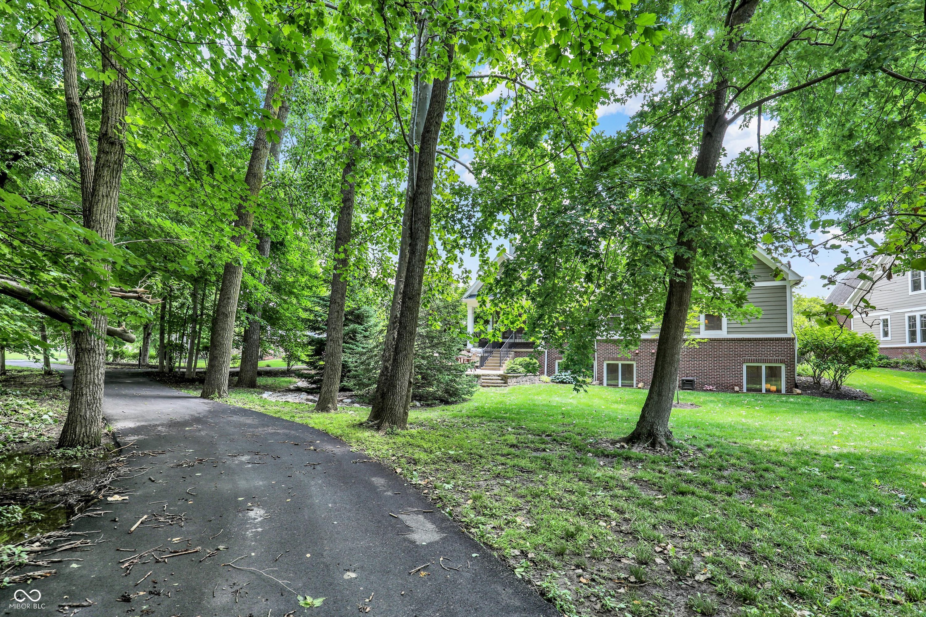 15726 Bethpage Trail