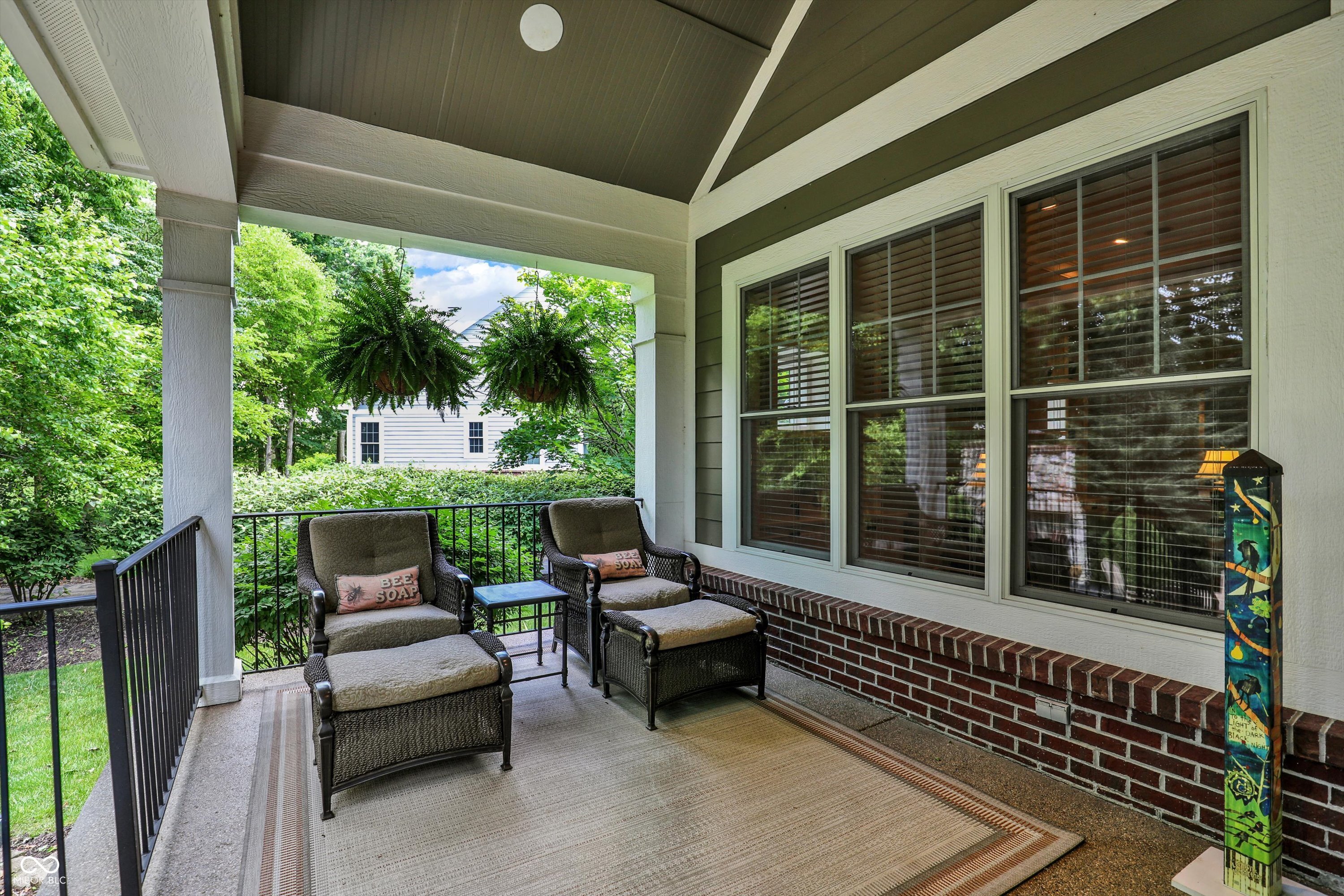 15726 Bethpage Trail