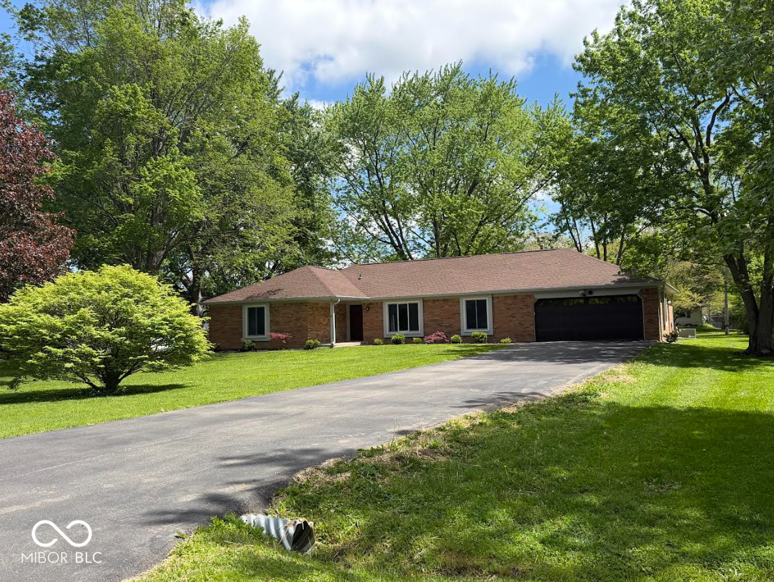 229 E Village Drive