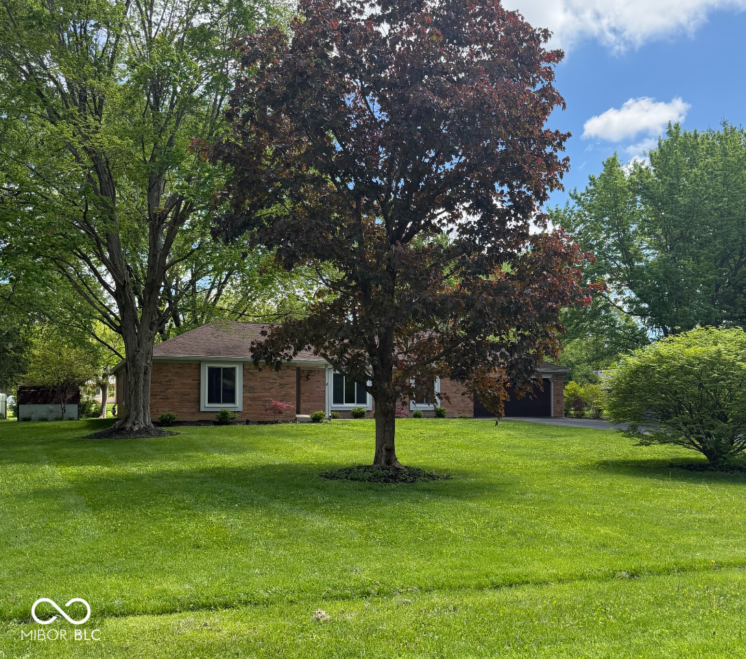 229 E Village Drive