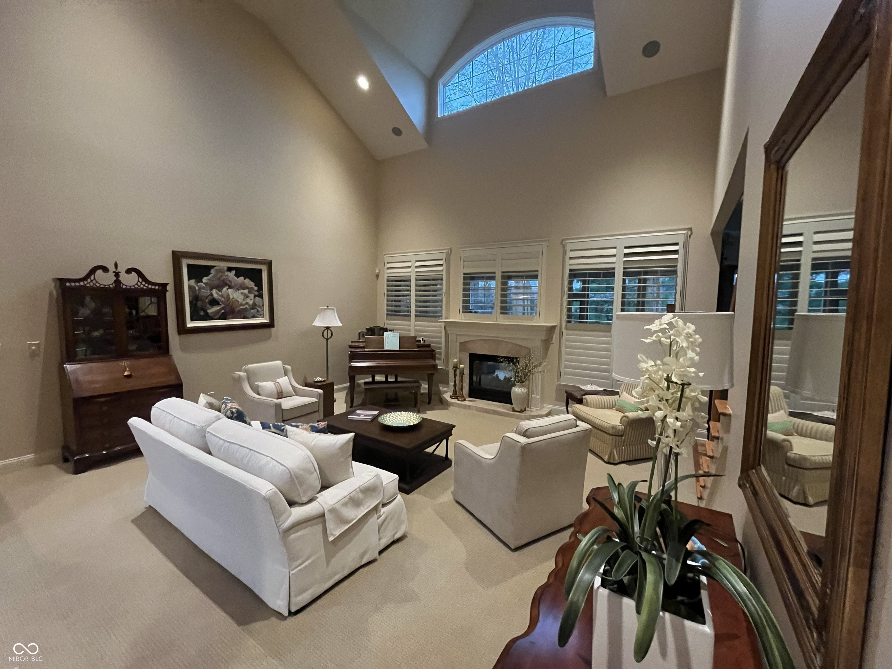 15606 Hawks Way