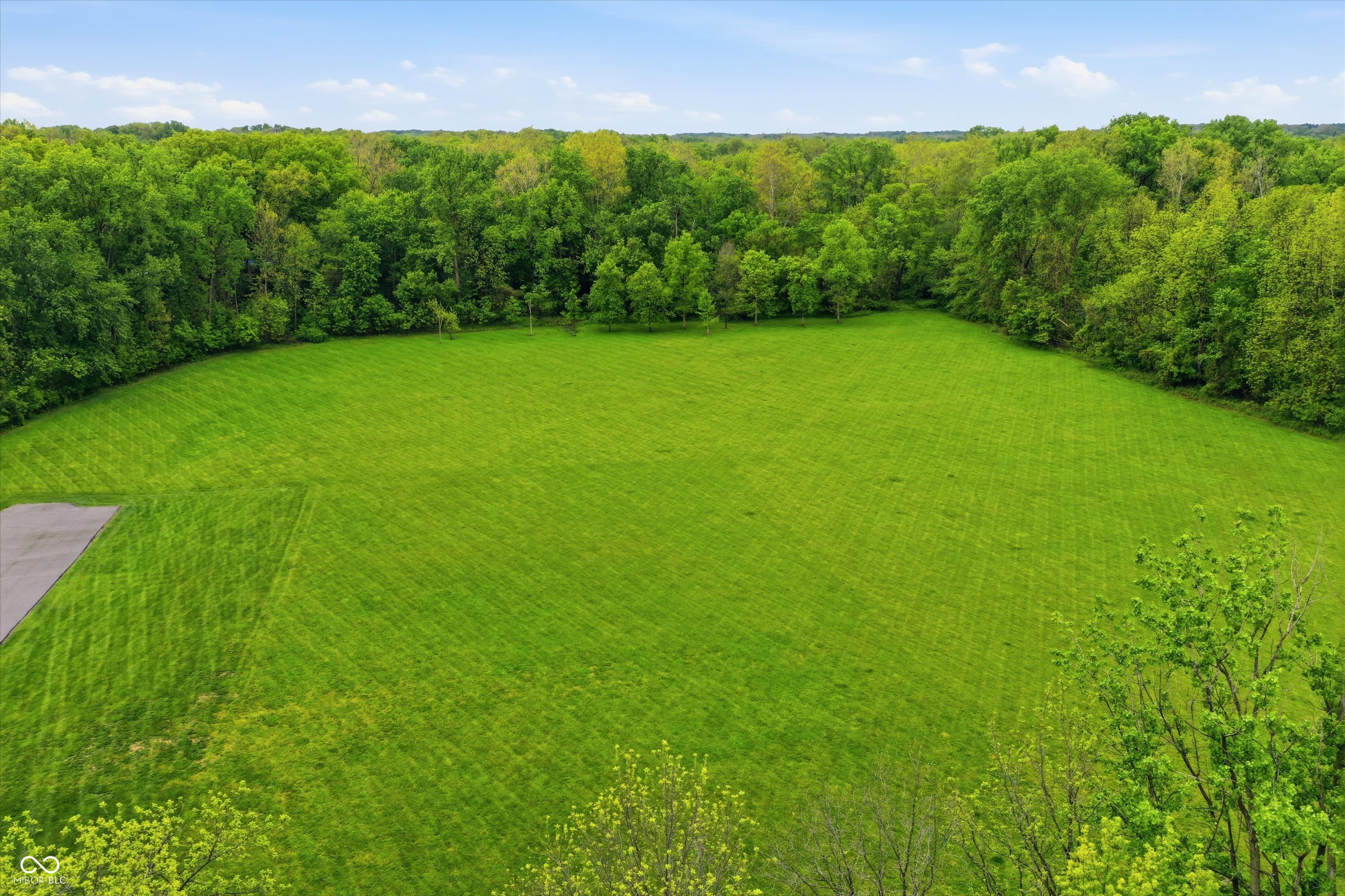 1 Woodard Bluff