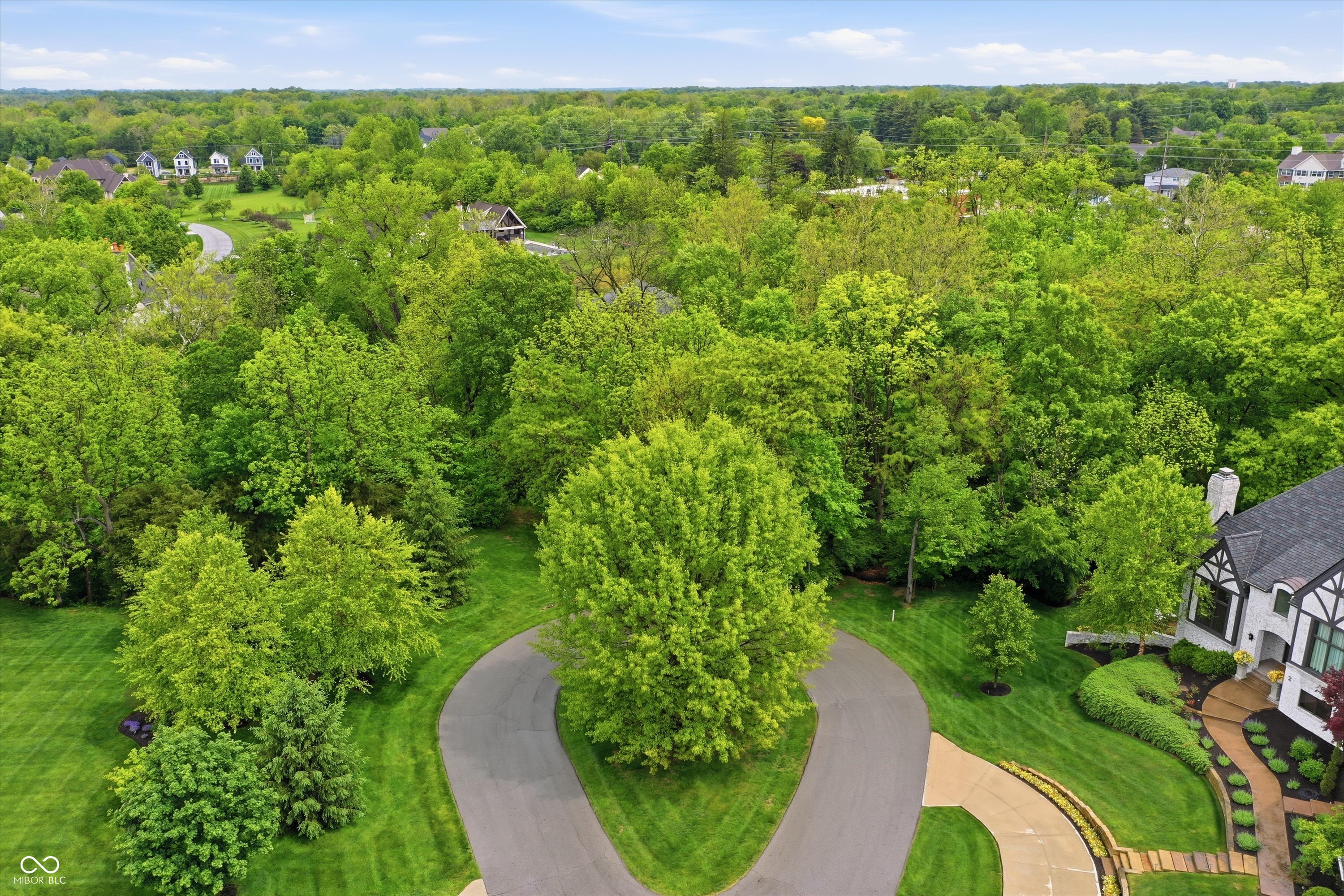 1 Woodard Bluff
