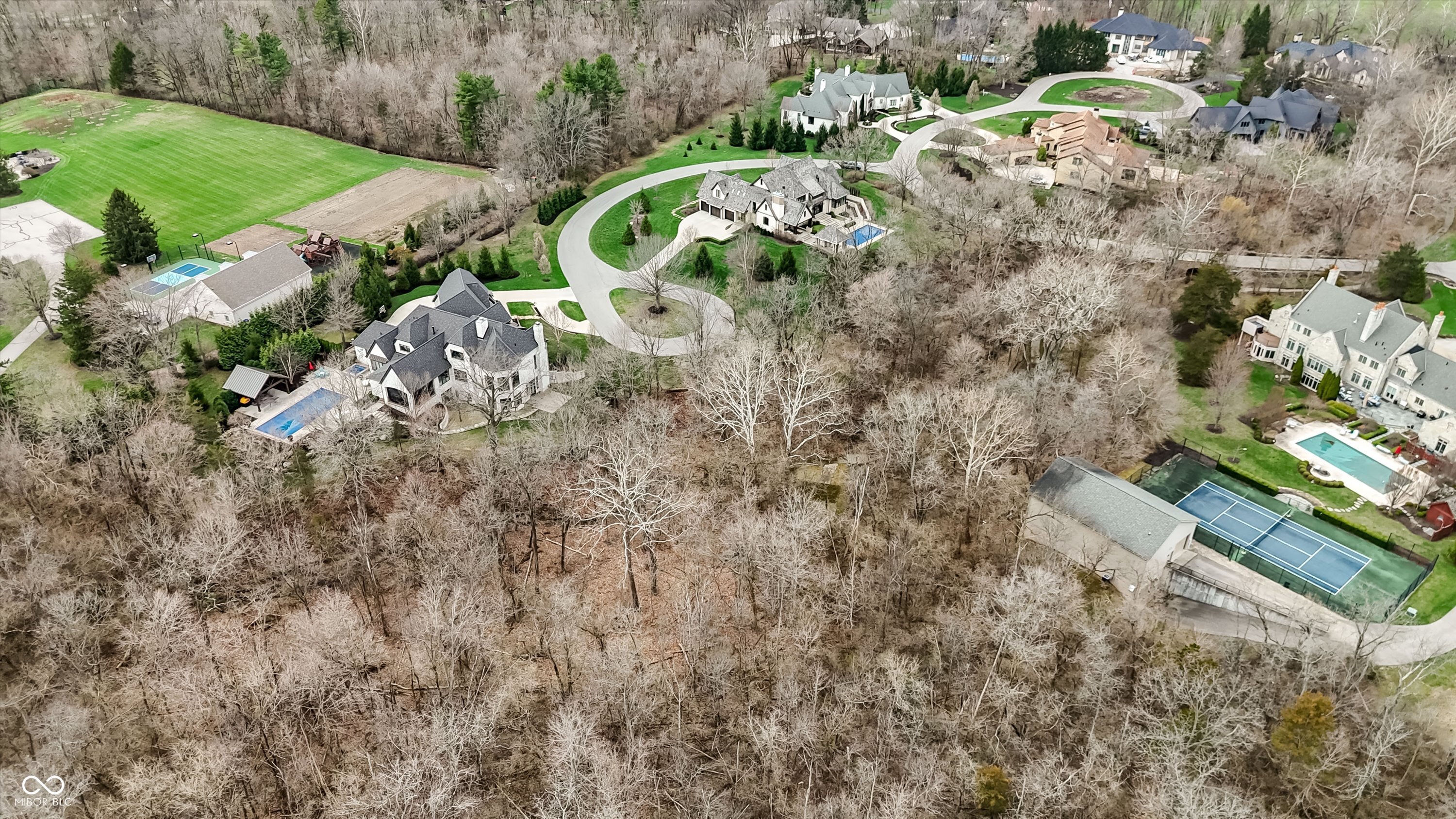 1 Woodard Bluff
