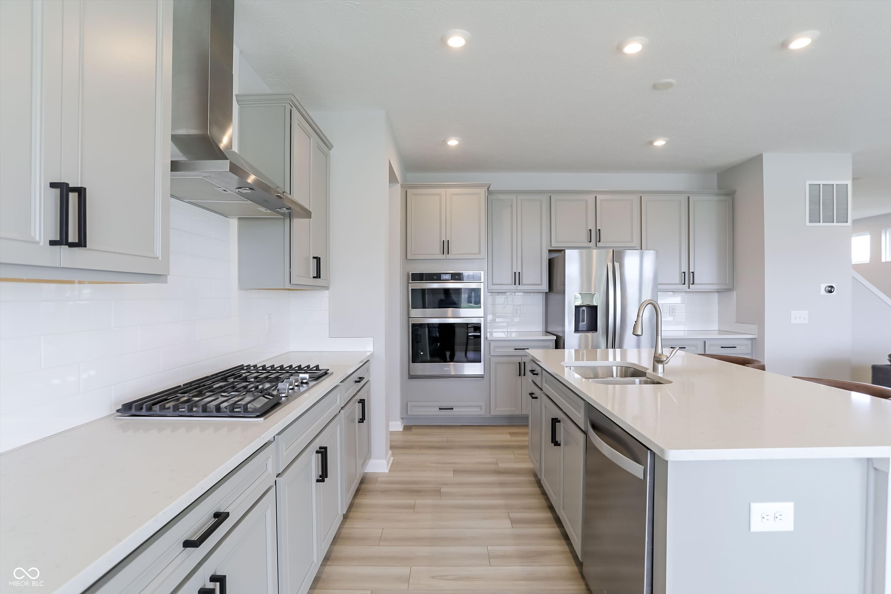 6807 Sable Point Drive