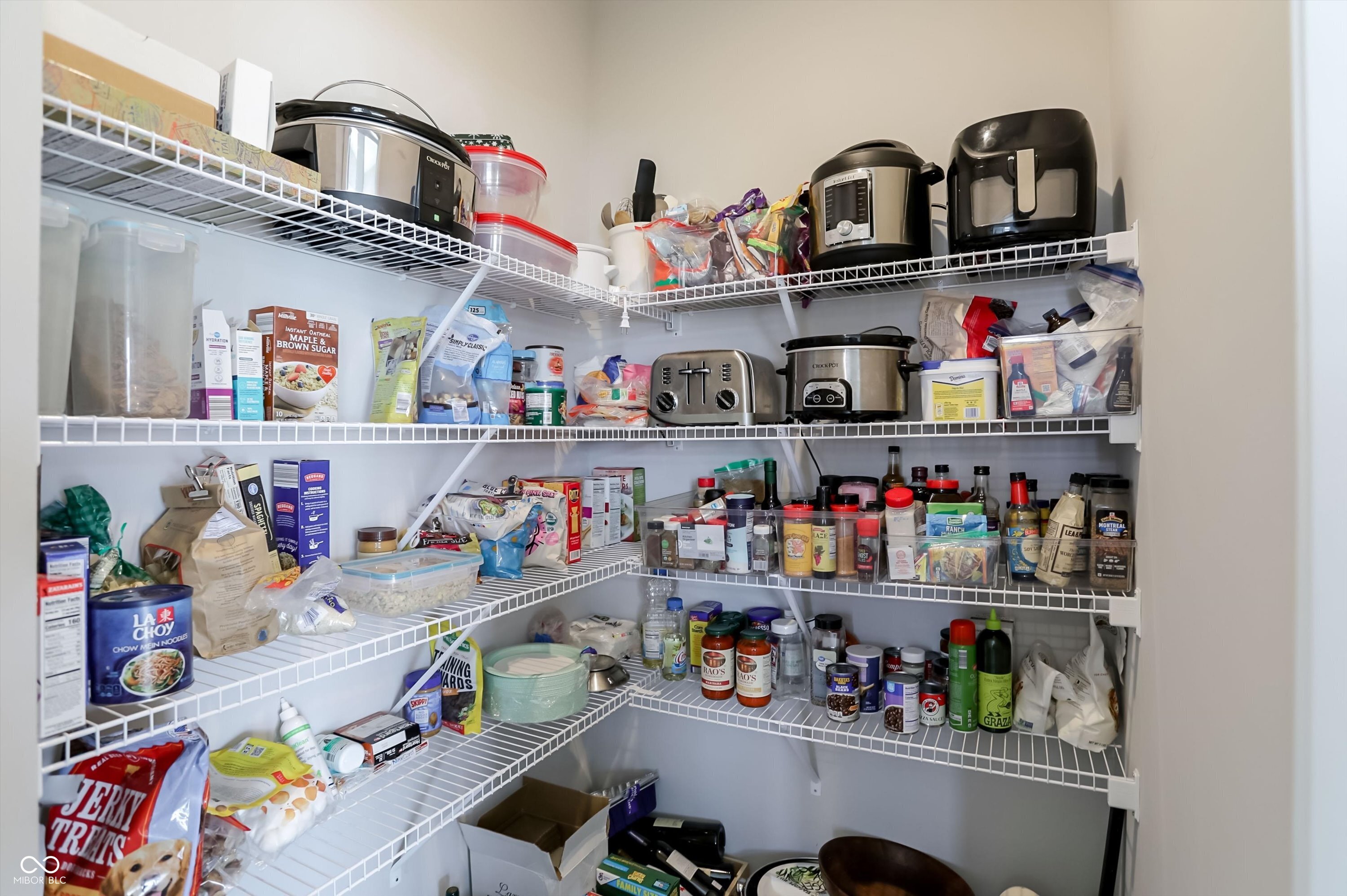 6807 Sable Point Drive