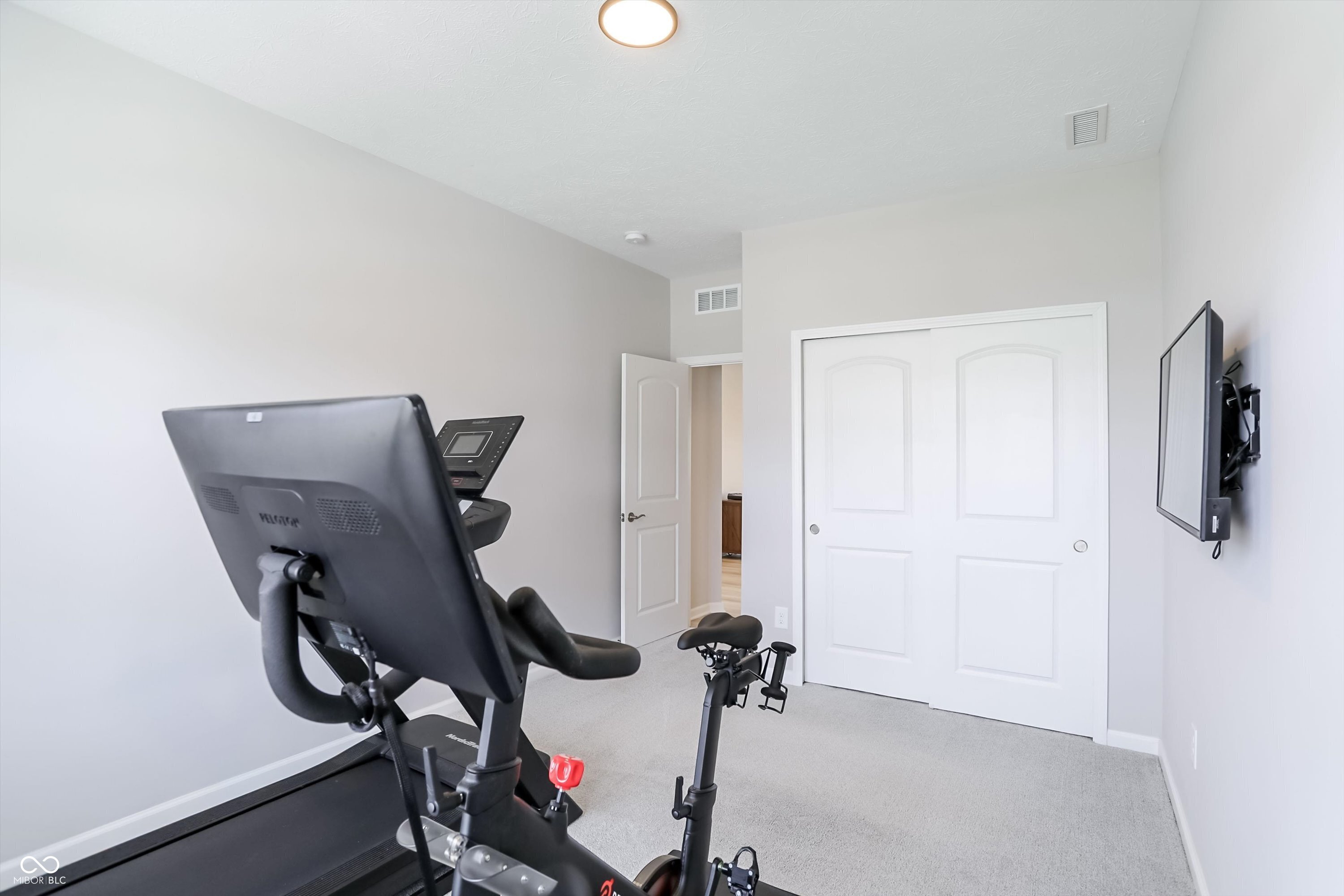 6807 Sable Point Drive