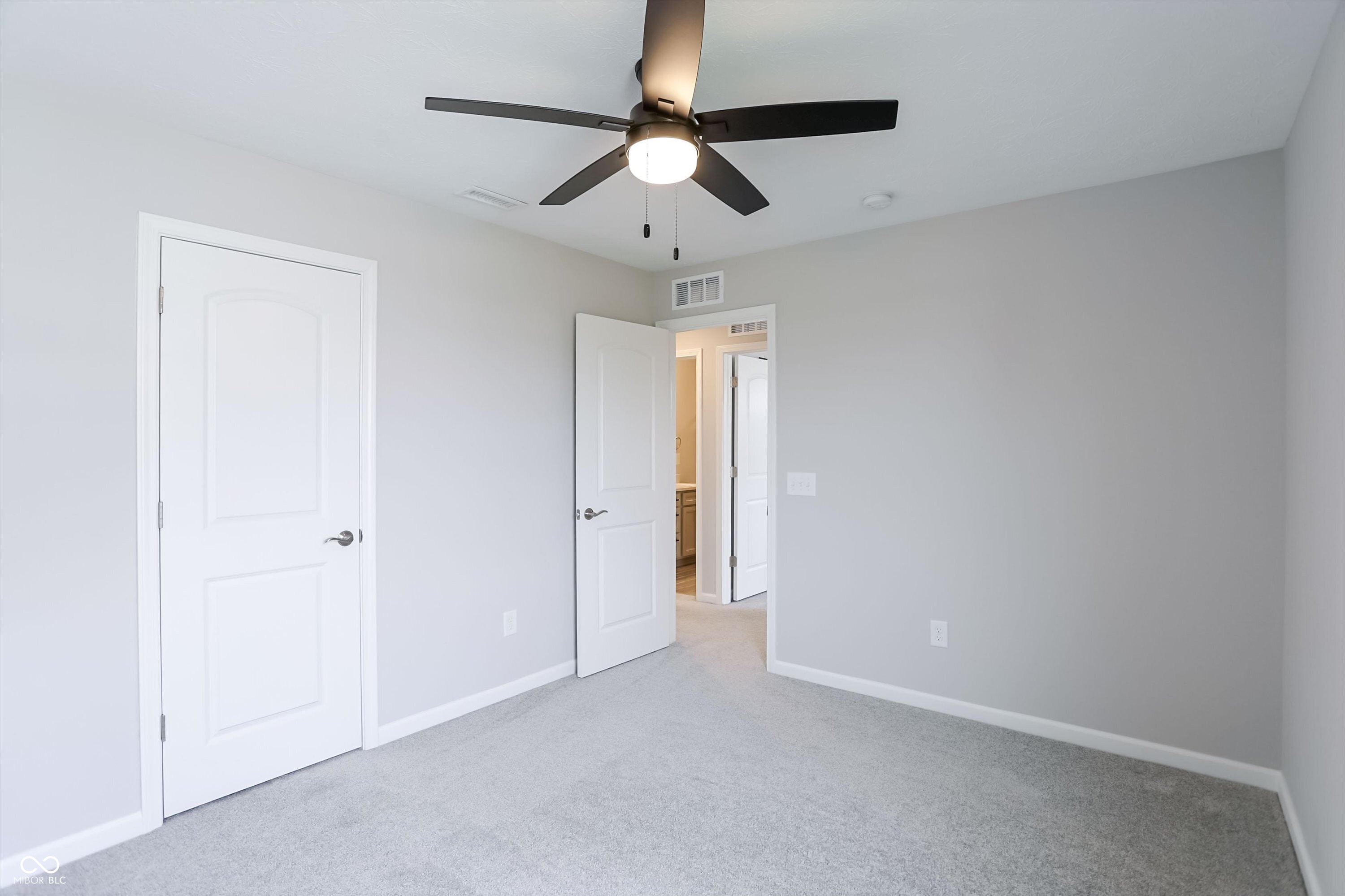 6807 Sable Point Drive