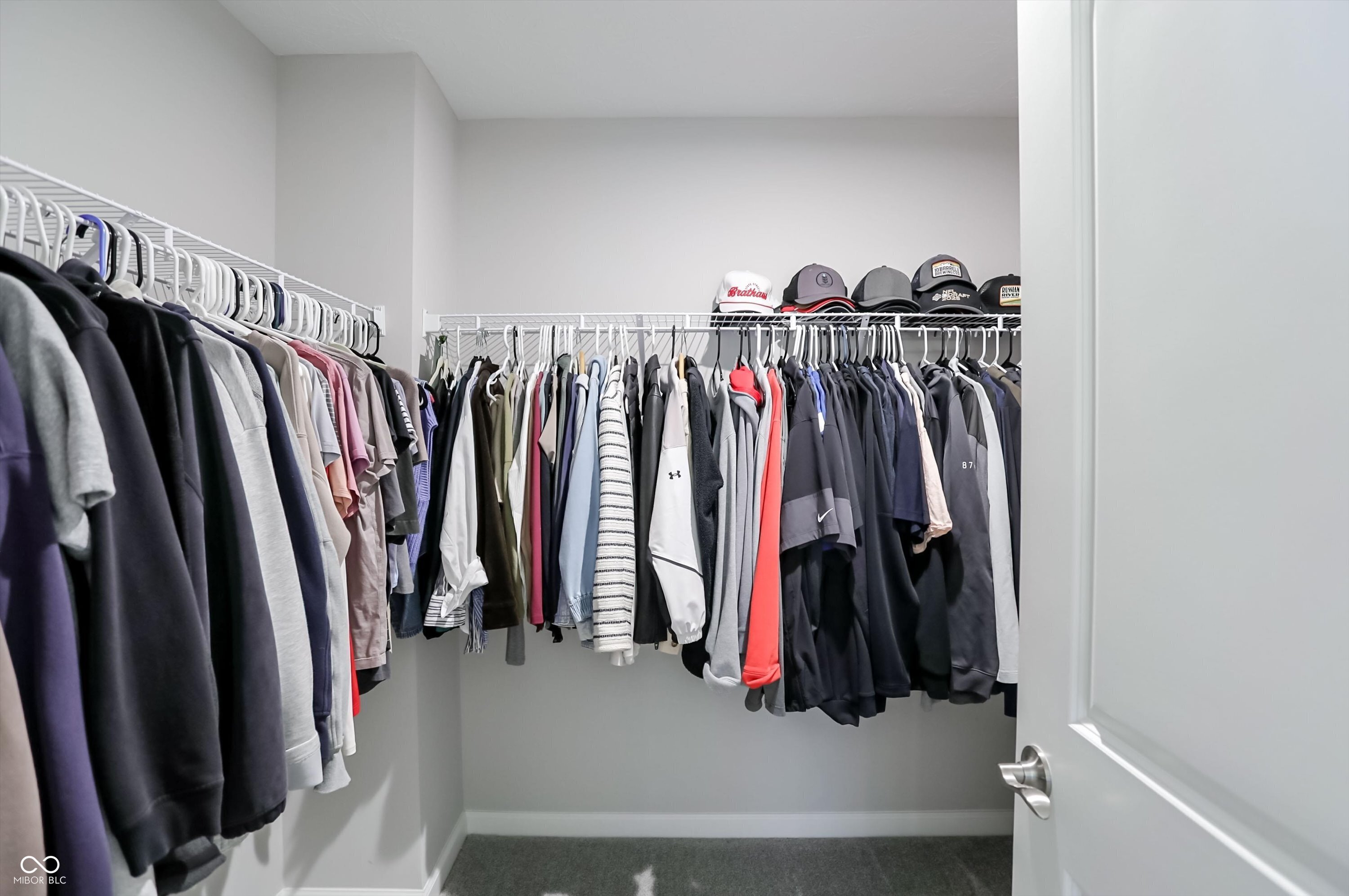 6807 Sable Point Drive